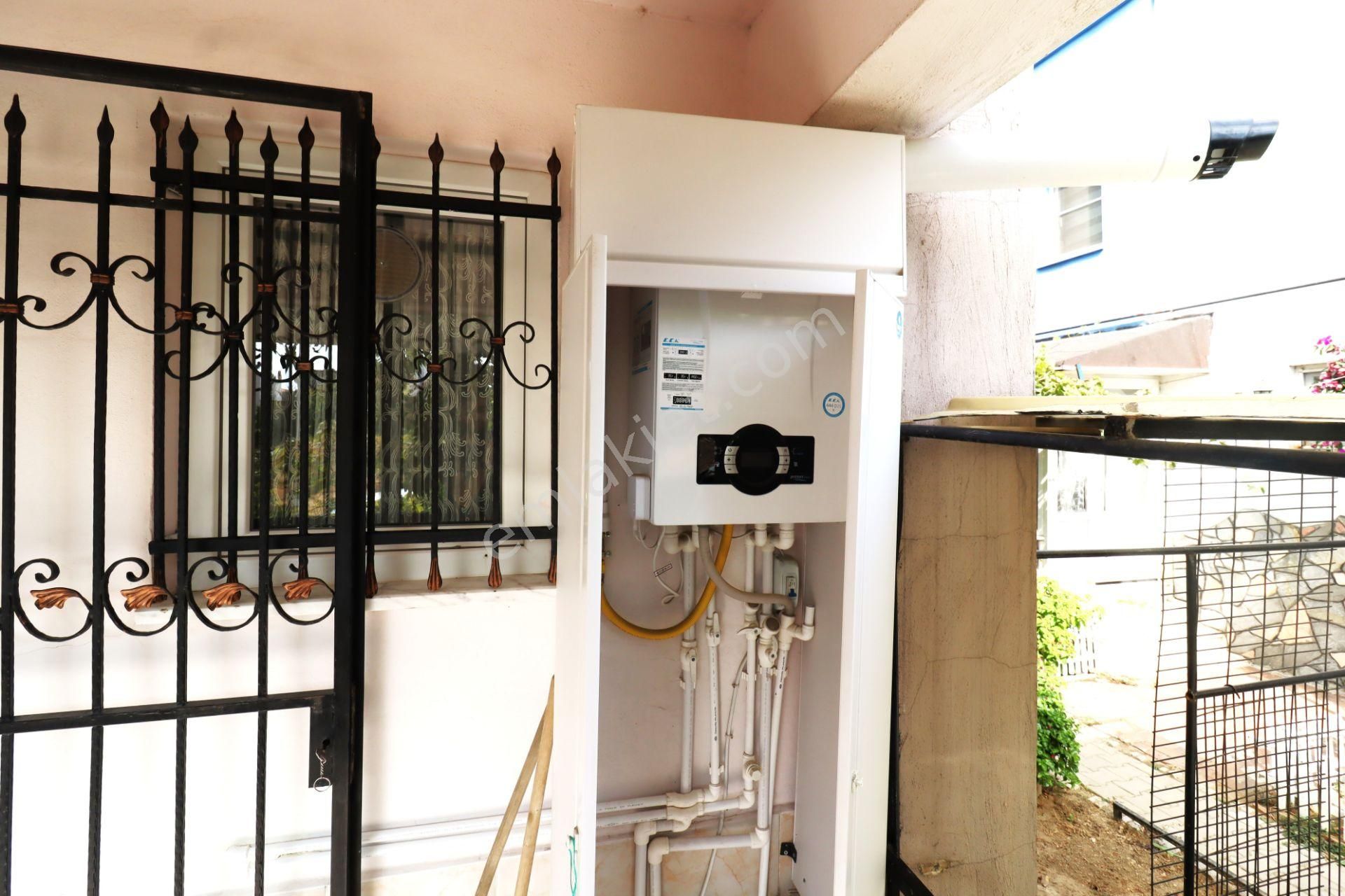 👉aygül'den Edremit Hamidiye'de Ön Cephe Ayrı Mutfak Doğalgazlı Otoparklı 4+1 Satılık Müstakil Villa - Görsel 21