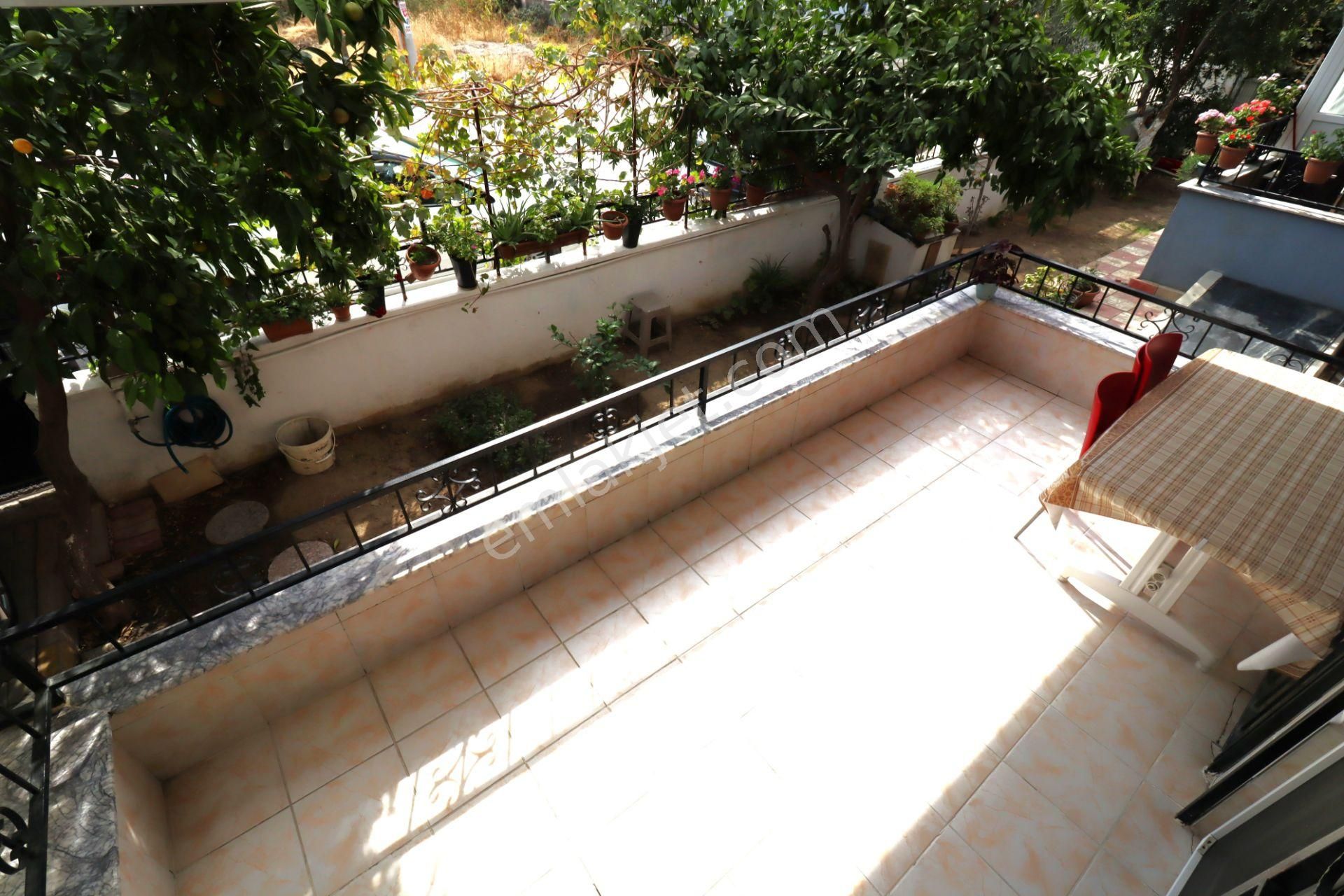 👉aygül'den Edremit Hamidiye'de Ön Cephe Ayrı Mutfak Doğalgazlı Otoparklı 4+1 Satılık Müstakil Villa - Görsel 9