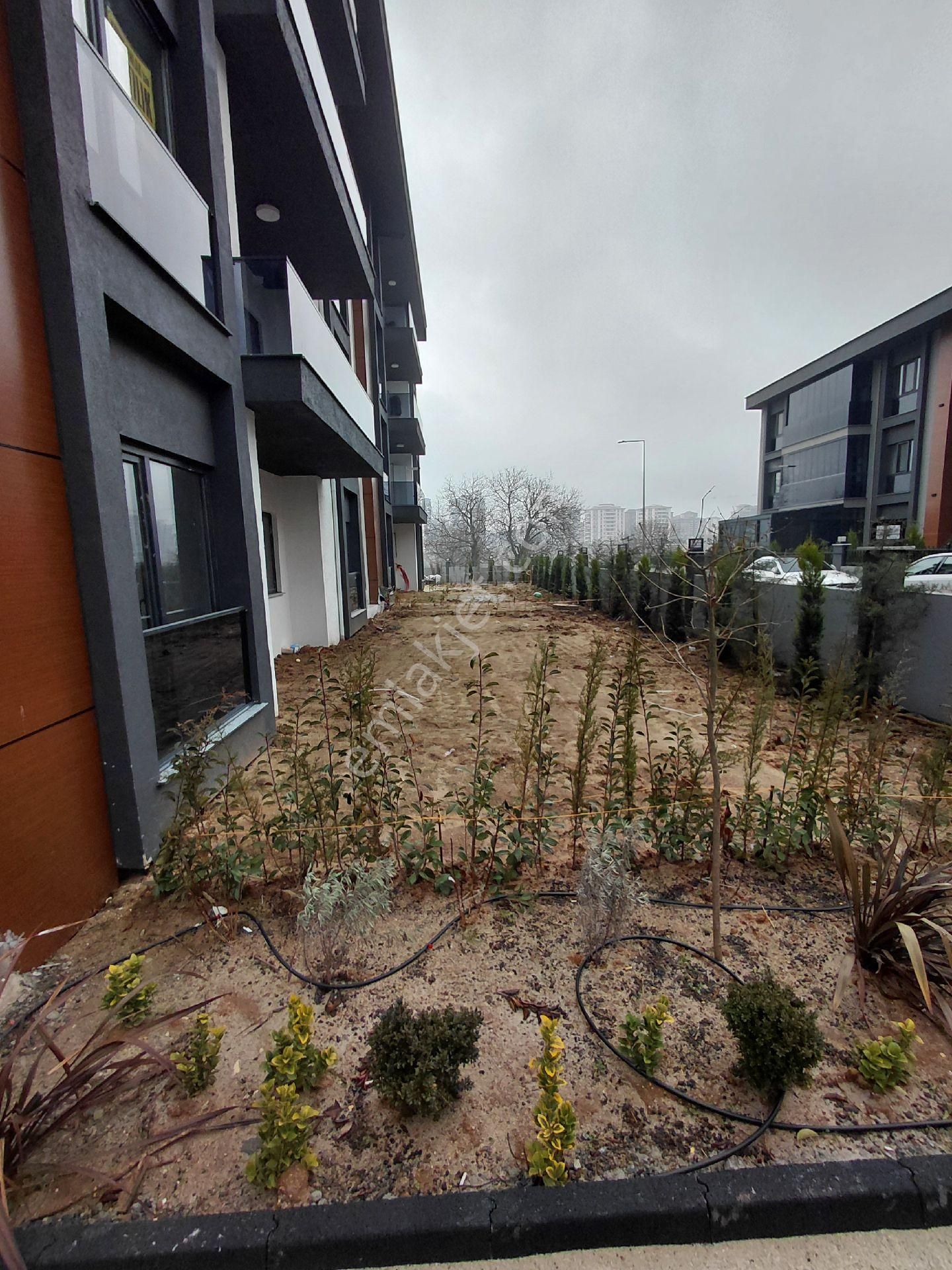 Hürriyet Mahalleisnde Satılık 2+1 Daire - Görsel 6