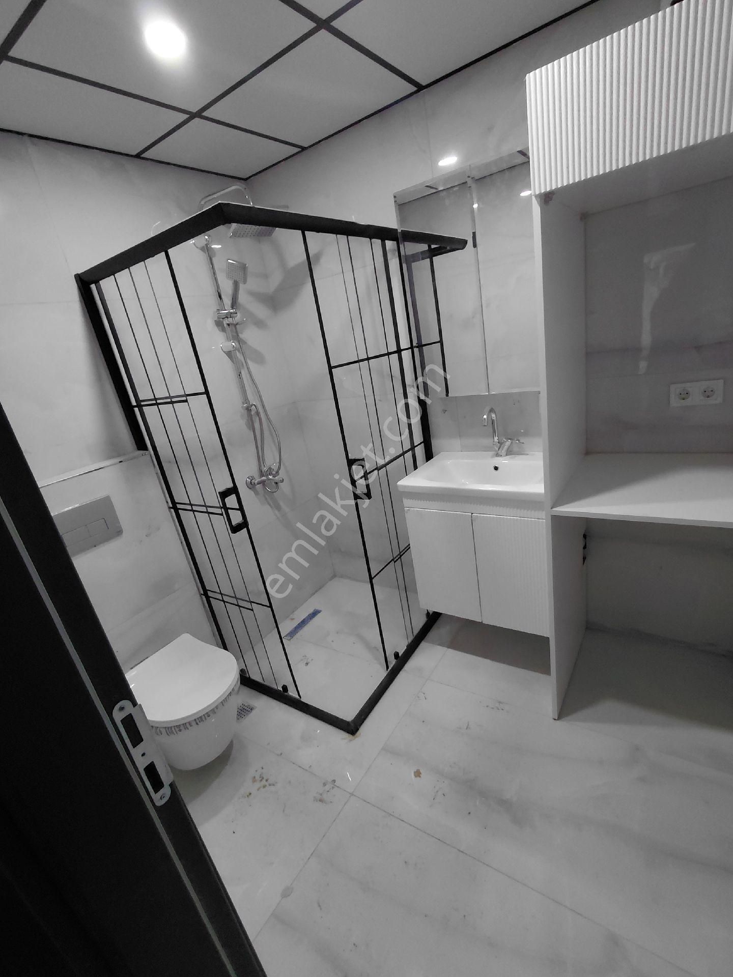 Hürriyet Mahalleisnde Satılık 2+1 Daire - Görsel 14