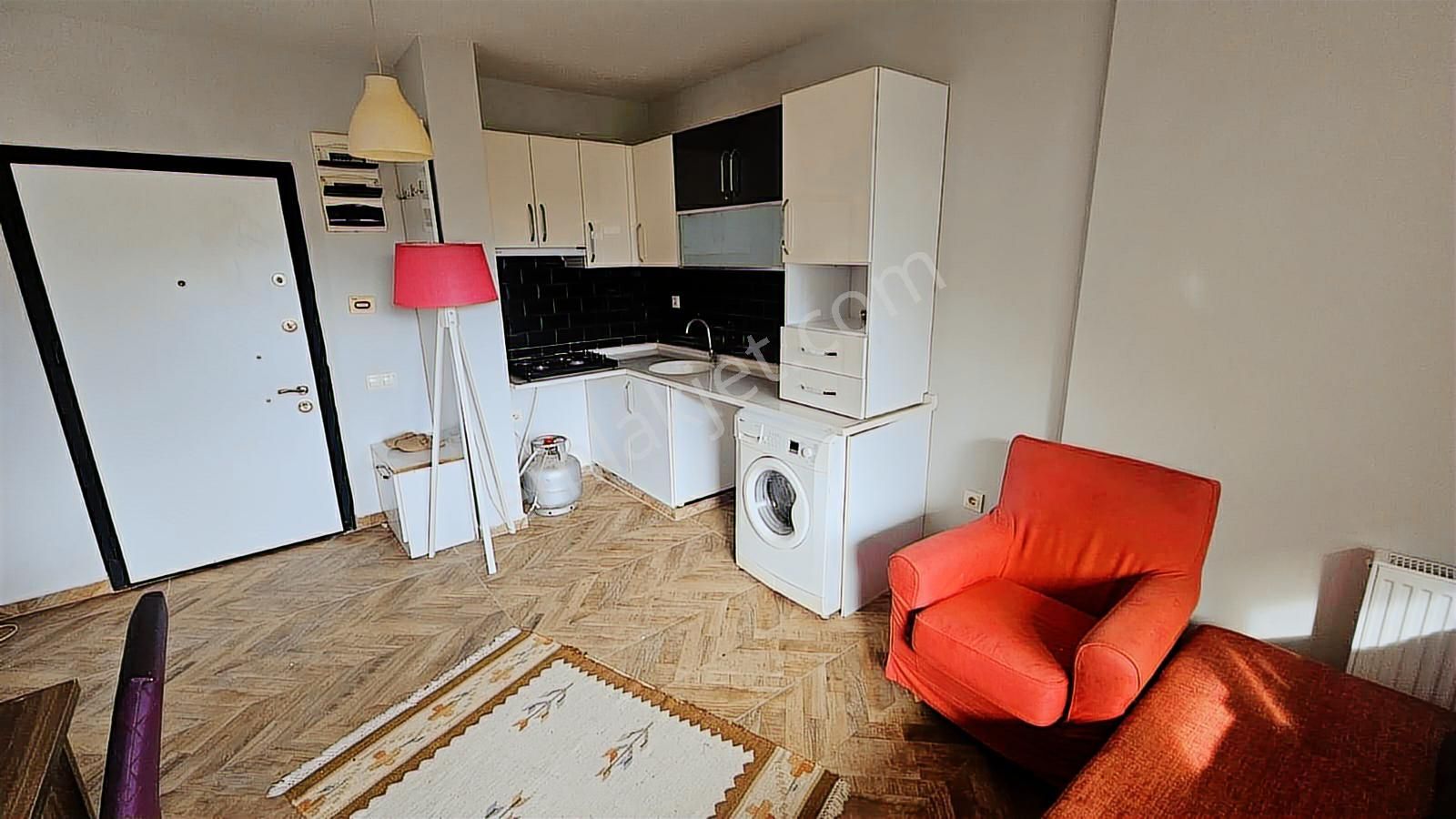 Studio City 1. Etap'ta Bahçe Katı Eşyalı Kiralık 2+1 Daire - Görsel 12