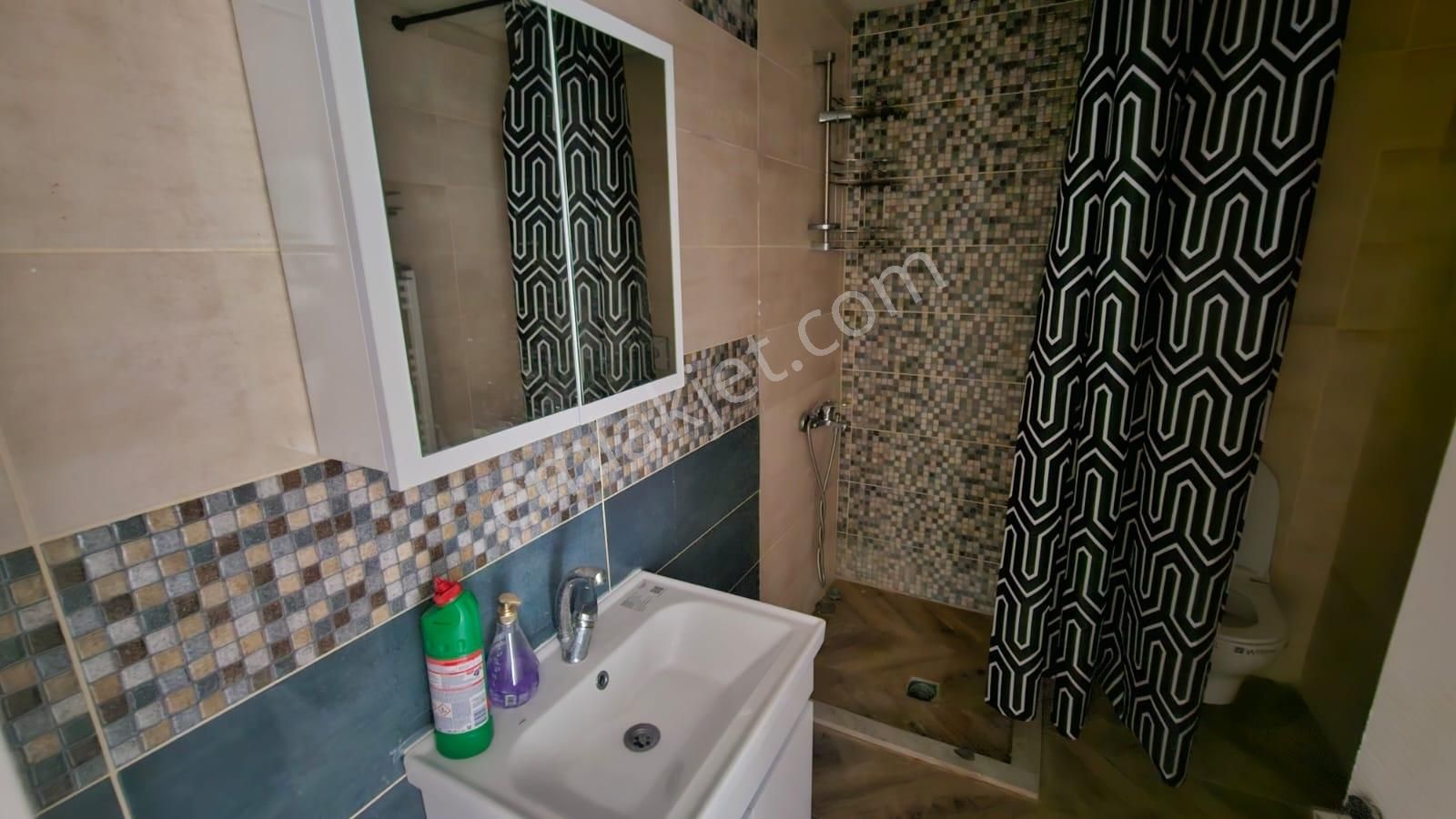 Studio City 1. Etap'ta Bahçe Katı Eşyalı Kiralık 2+1 Daire - Görsel 30