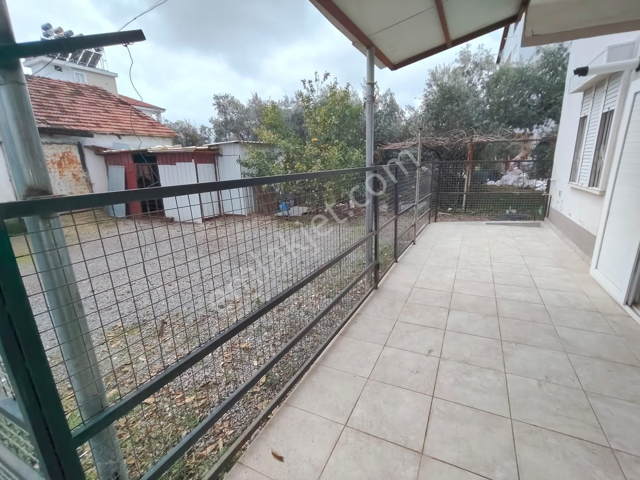 Döşemealtı Çıplaklı Mahallesinde Kiralık 2+1 Doğalgazlı Daire - Görsel 2