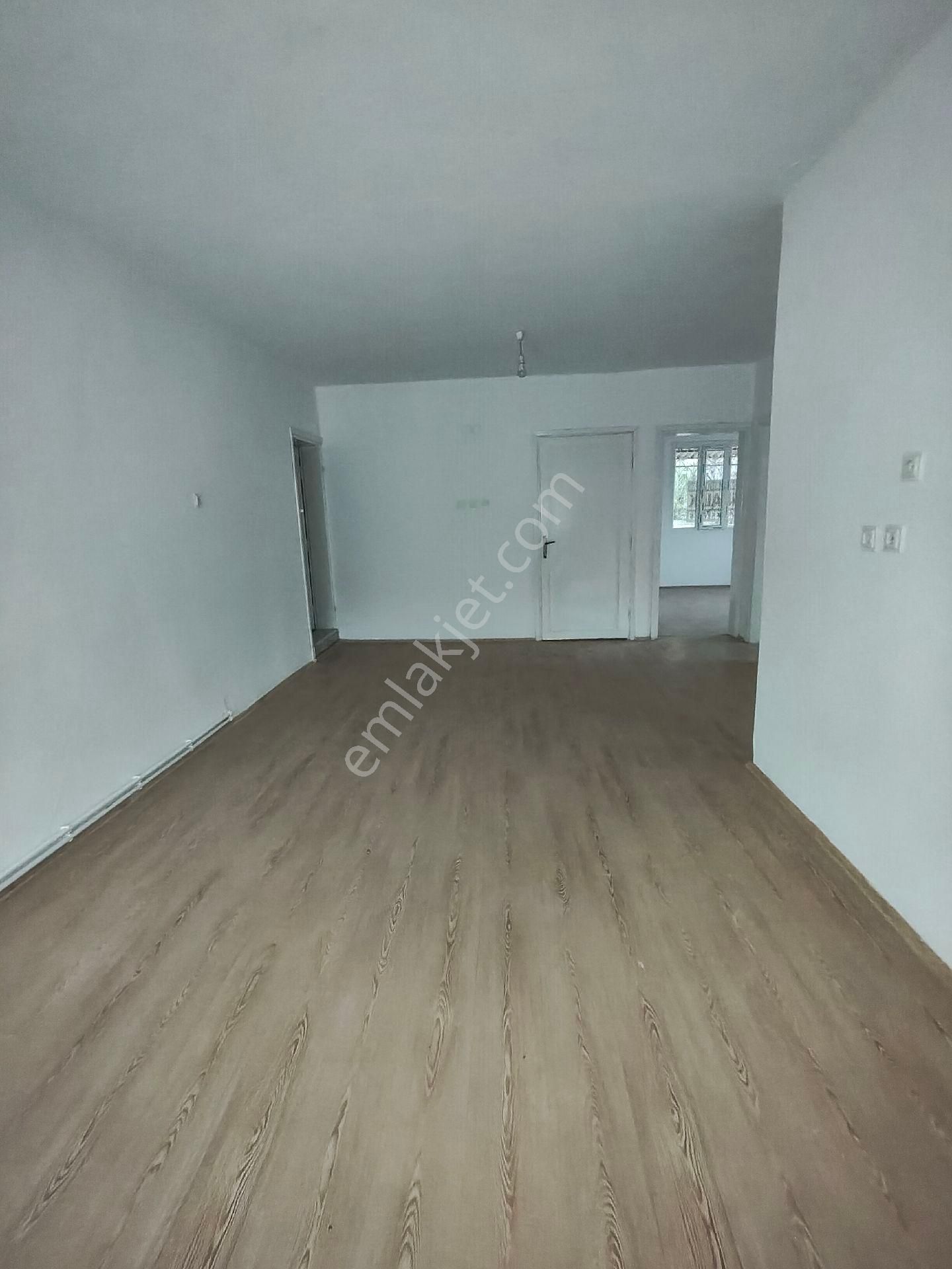 Döşemealtı Çıplaklı Mahallesinde Kiralık 2+1 Doğalgazlı Daire - Görsel 15