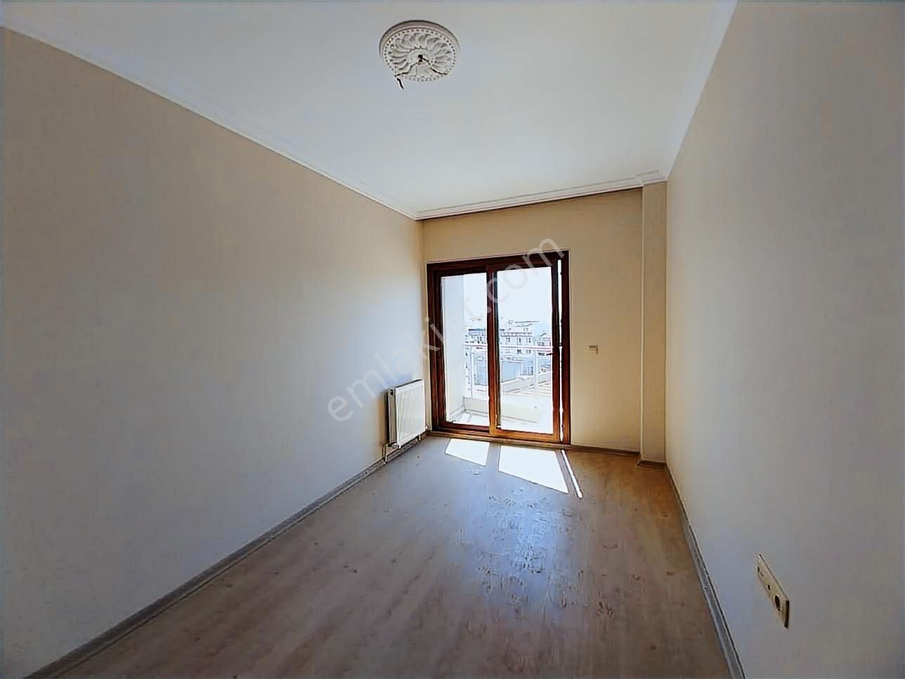 Anadolu Caddesi Alt Sokağında Harika Konumda Kiralık 3+1 - Görsel 23