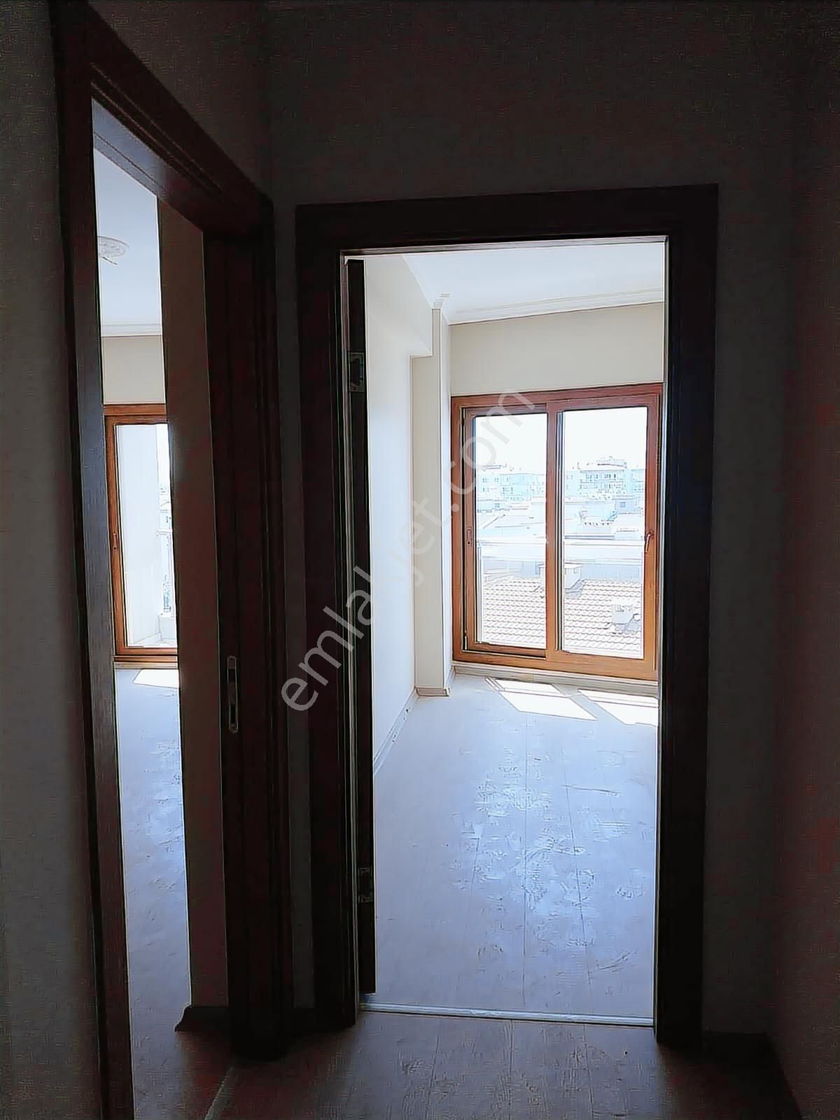 Anadolu Caddesi Alt Sokağında Harika Konumda Kiralık 3+1 - Görsel 29