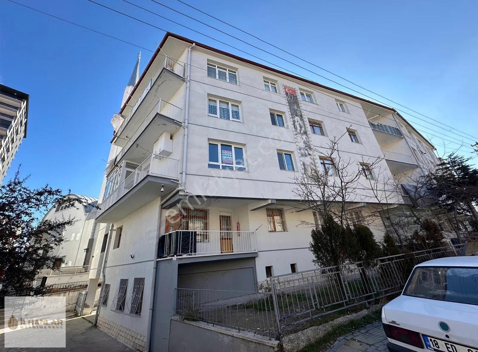 Pamuklar Mah.kızılcahamam Cad.yakın Ara Katta Kiralık 3+1 Daire - Görsel 28