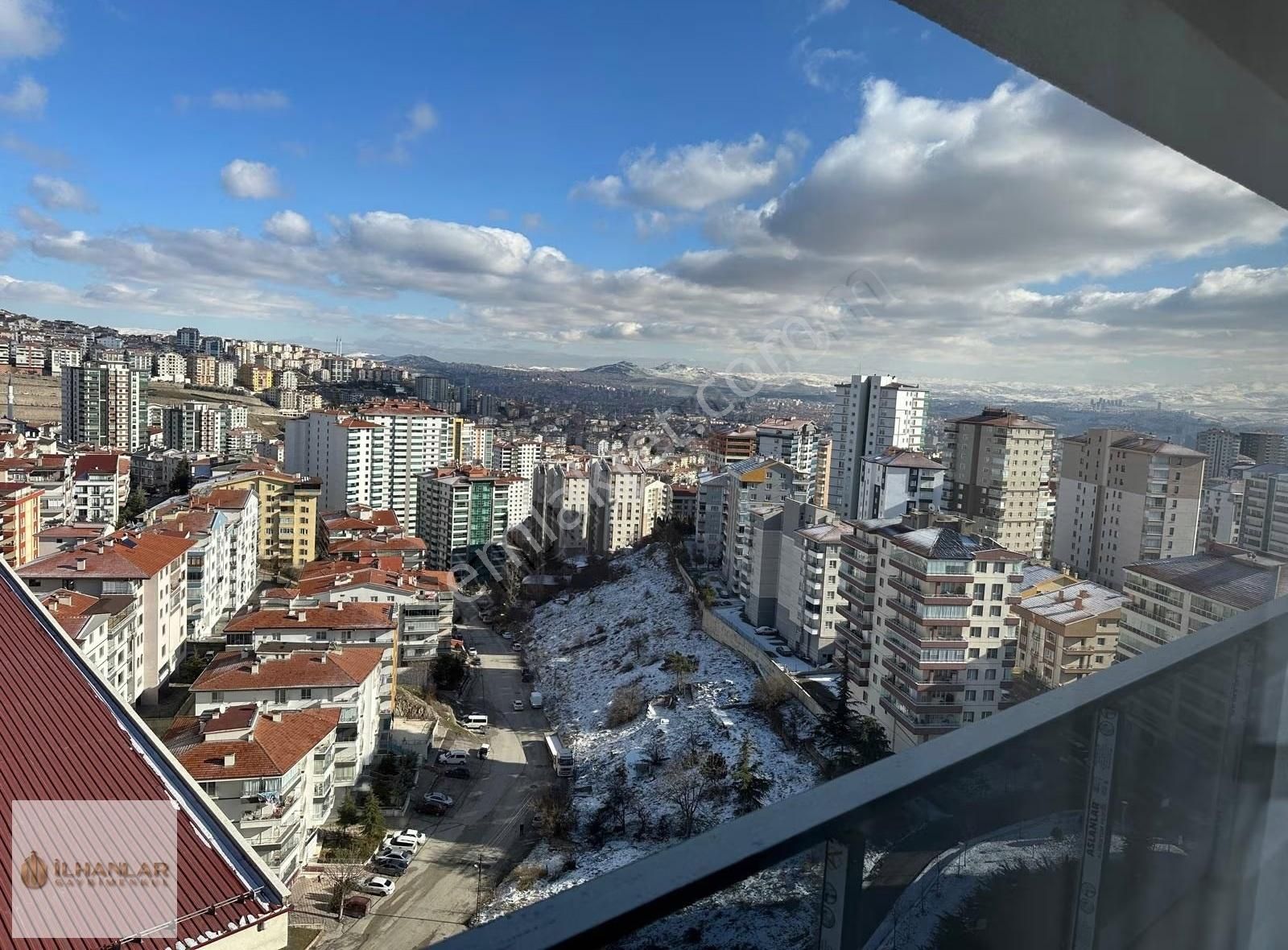 Pamuklar Seval Cad.üzerinde Banka,avm Ye Yakın Satılık 3+1 D.