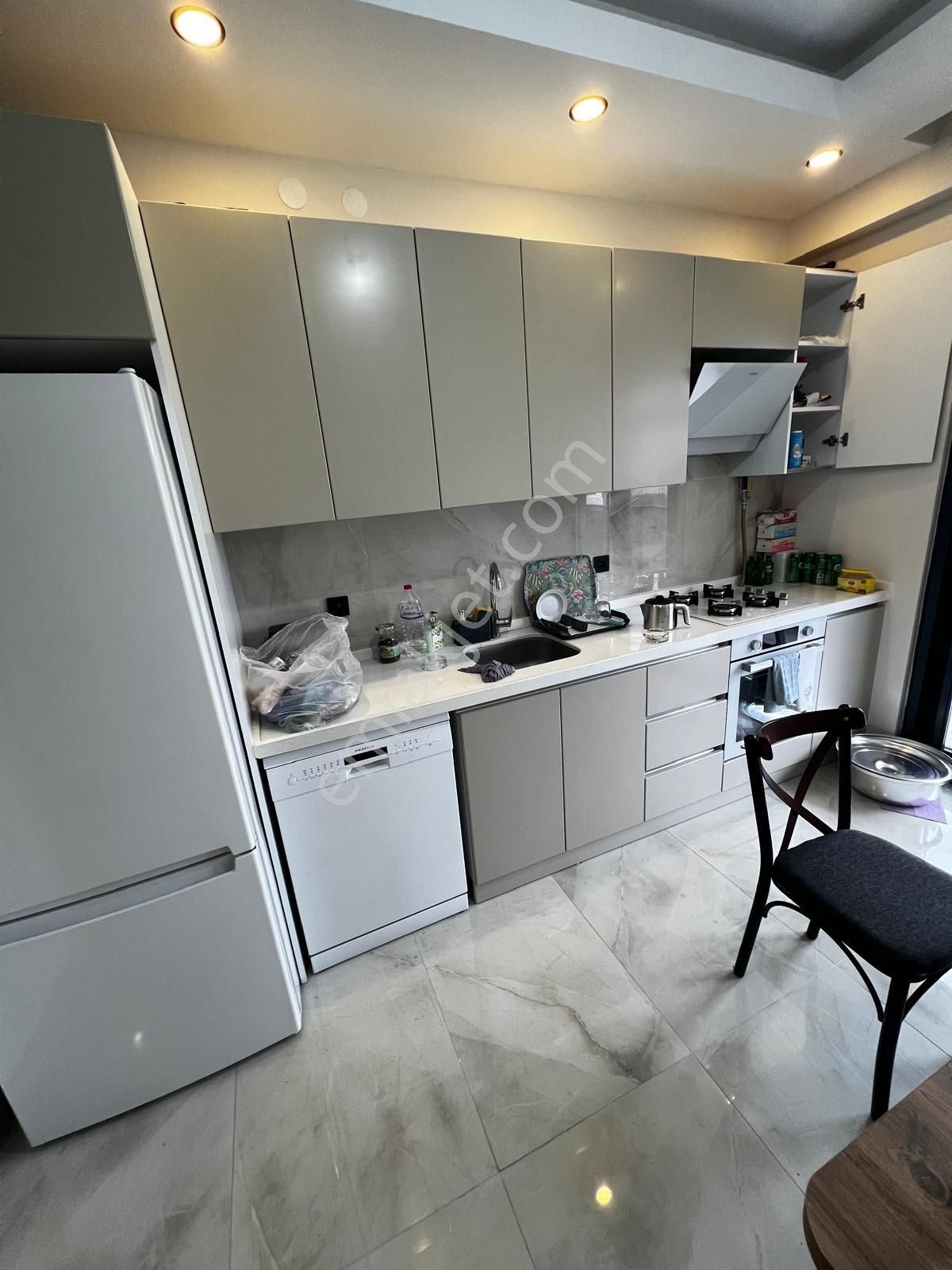 Hürriyet Mahallesinde Satılık 2+1 Daire - Görsel 13