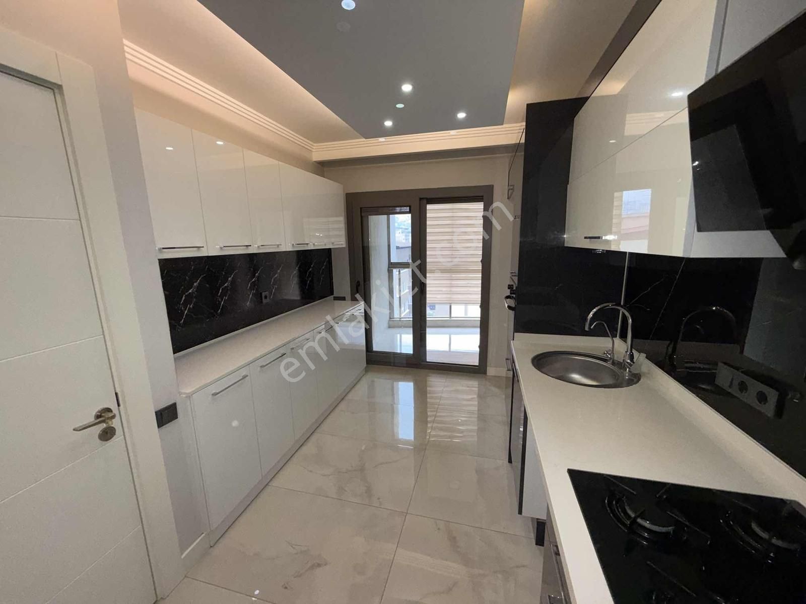 Türker Emlak 3+1 140 M2 Önü Açık Asansör Ebeveyn Otopark - Görsel 25