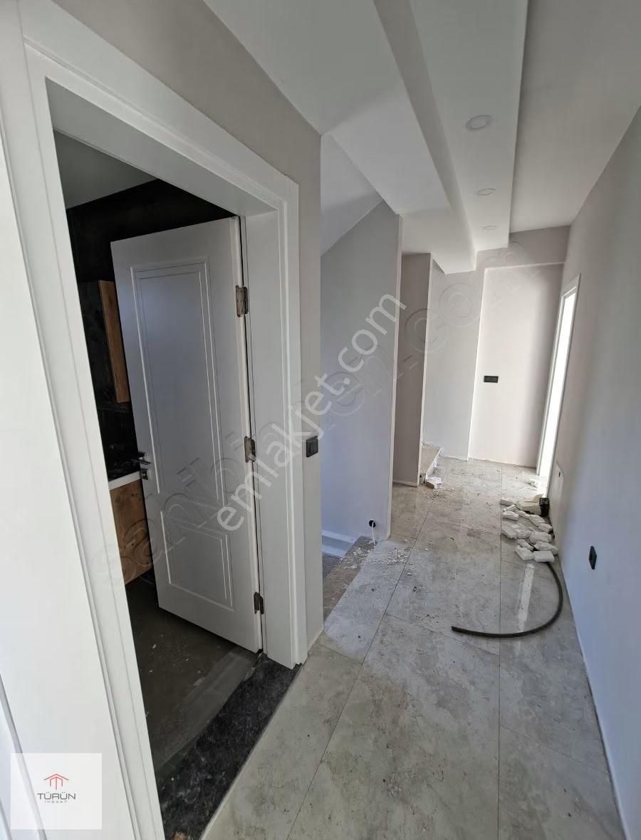 Karaçulha Çalıca Pazarı Arkası 3+1 Tripleks Villa - Görsel 10