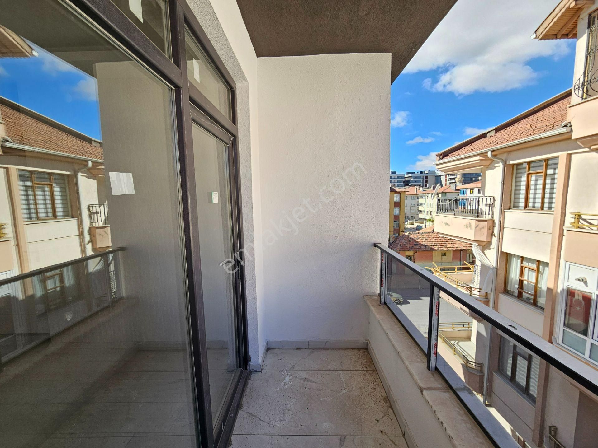 Entepe Avm Yanında Konyanın Merkezinde Satılık Lüx Fırsat Daireler - Görsel 32