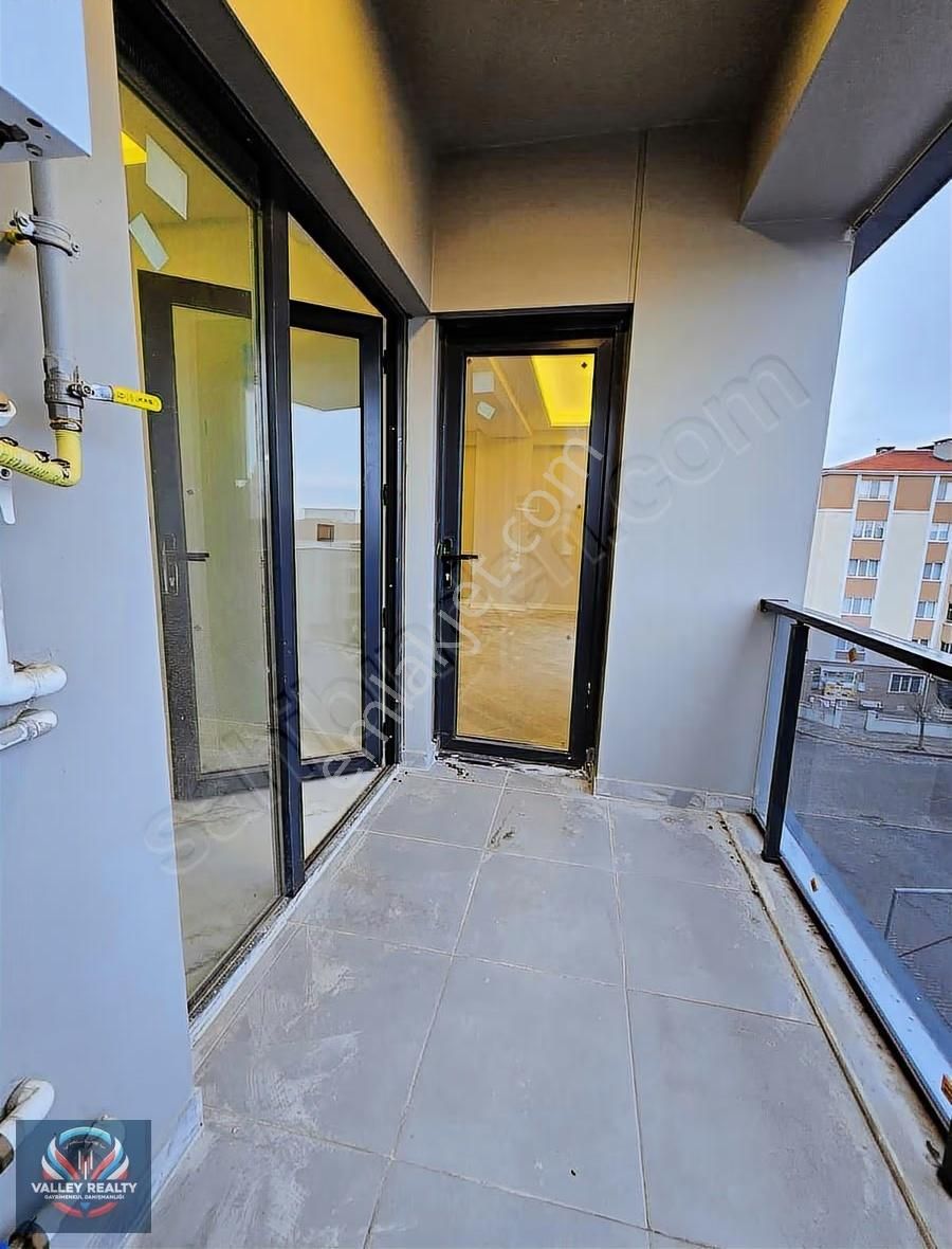 Valleyden Rumeli Mah. Güvenlikli Site İçinde 2+1 Satılık Daire! - Görsel 18