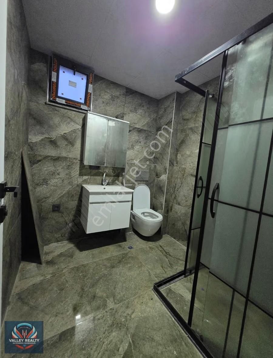 Valleyden Rumeli Mah. Güvenlikli Site İçinde 1+1 Satılık Daire! - Görsel 4