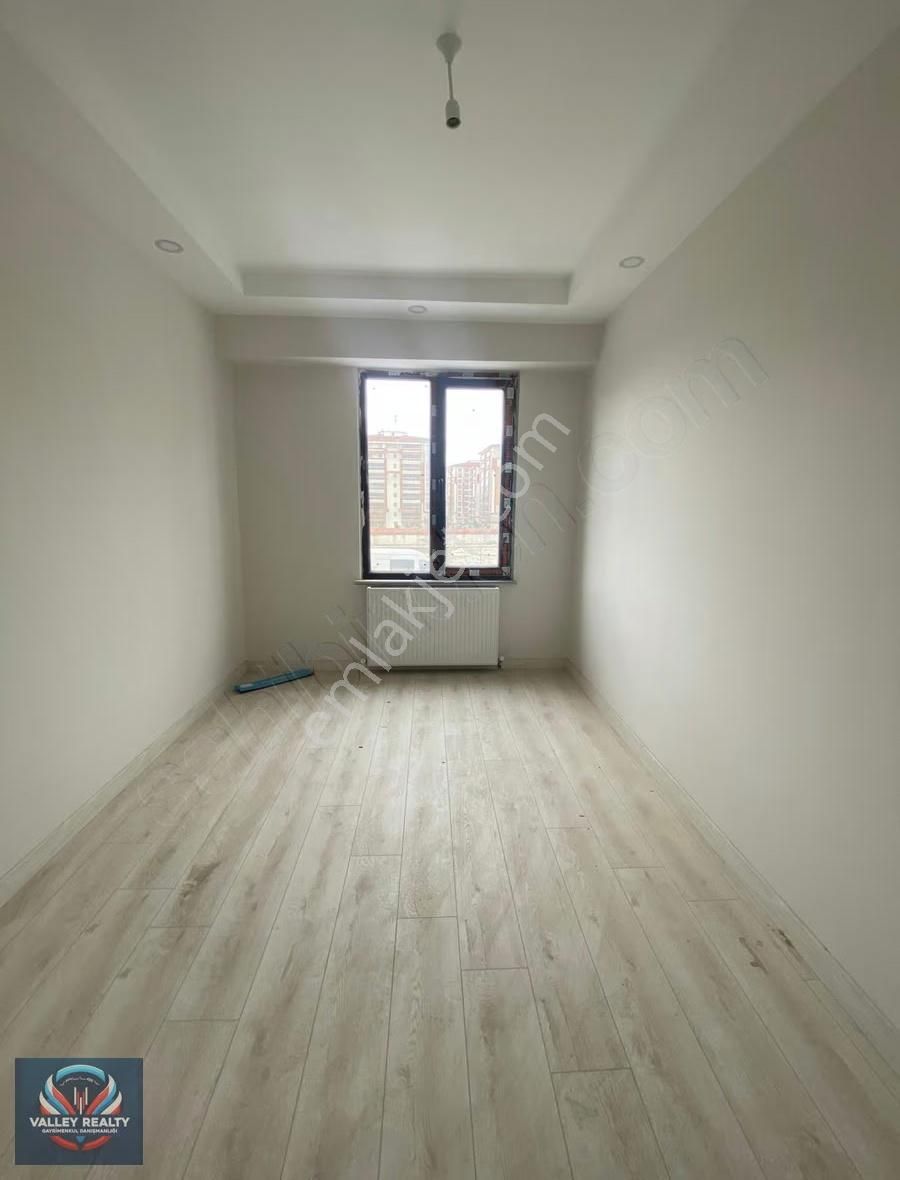 Valleyden Şeyhsinanda Sıfır, Havuzlu 3+1 Satılık Daire!! - Görsel 28