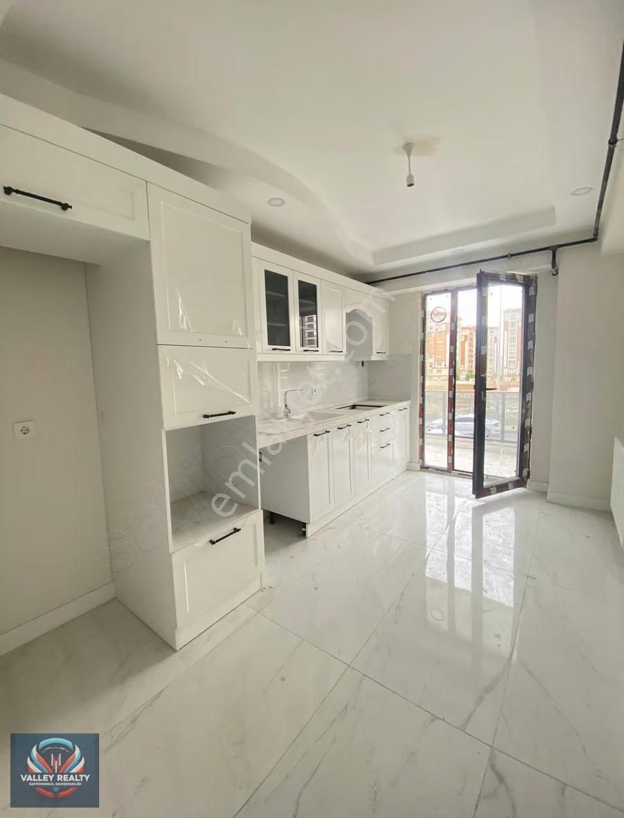 Valleyden Şeyhsinanda Sıfır, Havuzlu 3+1 Satılık Daire!! - Görsel 23