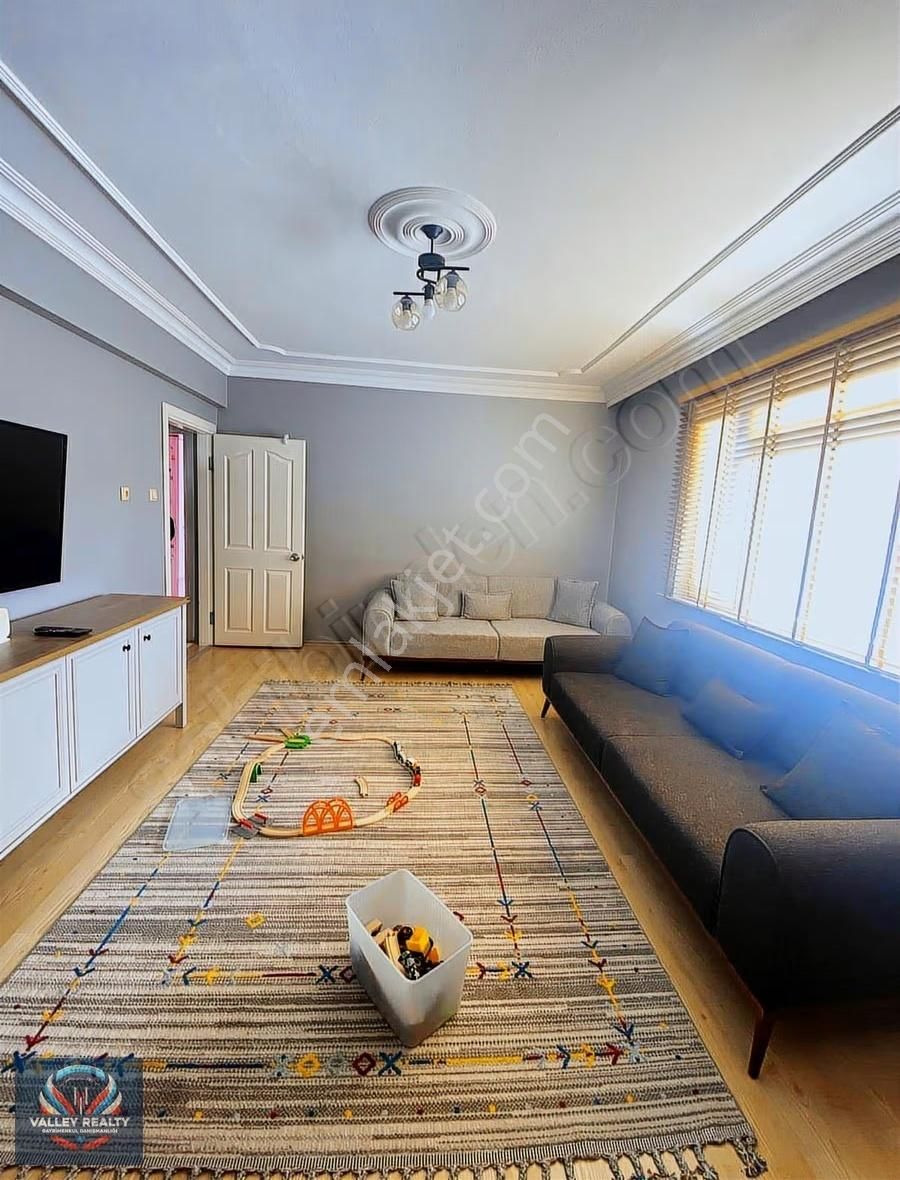 Valley'den Muhittin Mah. Masrafsız 3+1 Satılık Daire! - Görsel 2