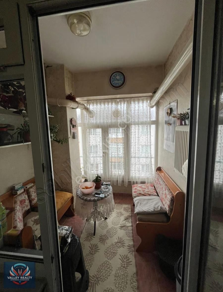 Valleyden Çobançeşmede 5+1 Dubleks Masrafsız Daire - Görsel 7