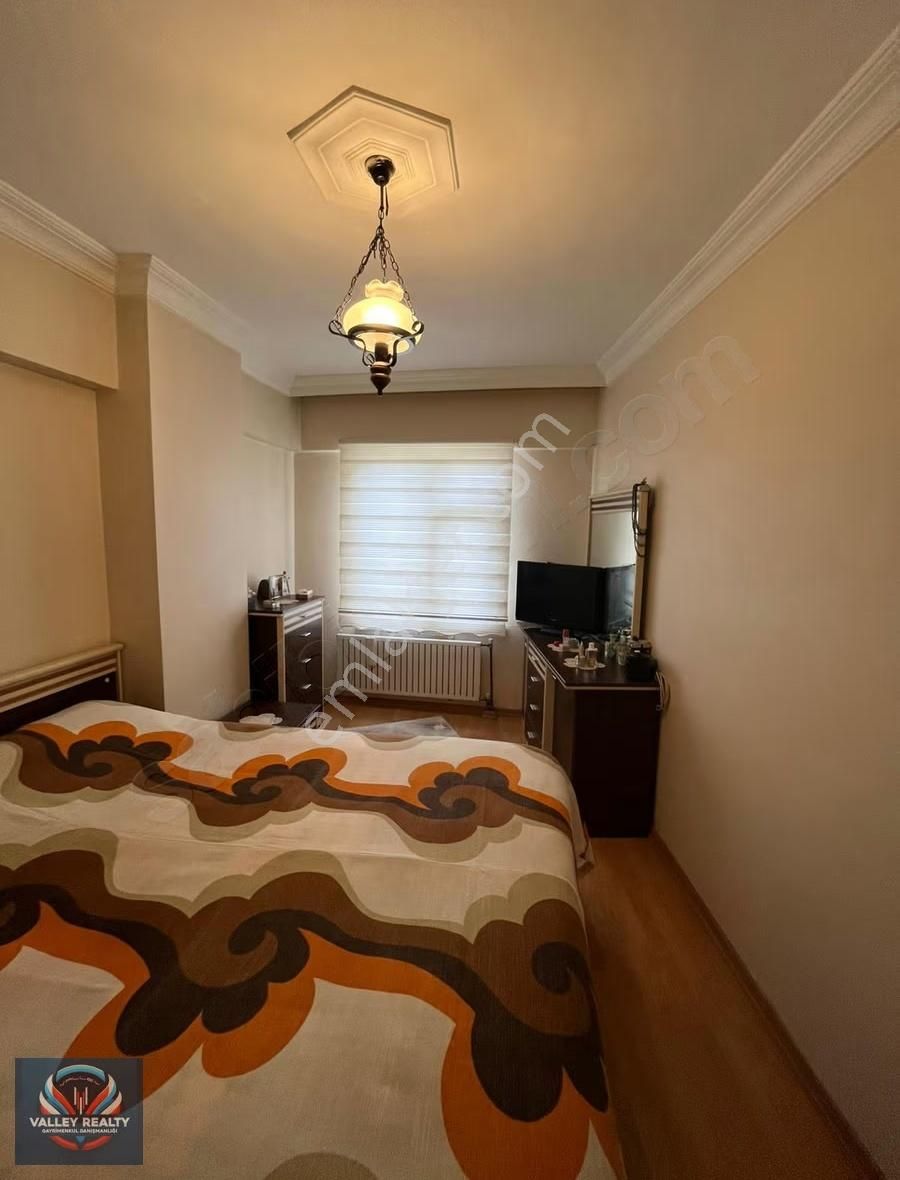 Valleyden Çobançeşmede 5+1 Dubleks Masrafsız Daire - Görsel 26