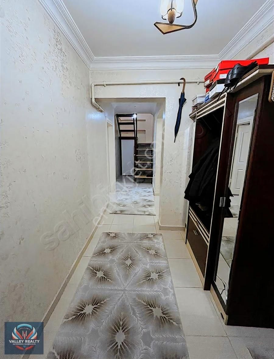 Valleyden Çobançeşmede 5+1 Dubleks Masrafsız Daire - Görsel 18