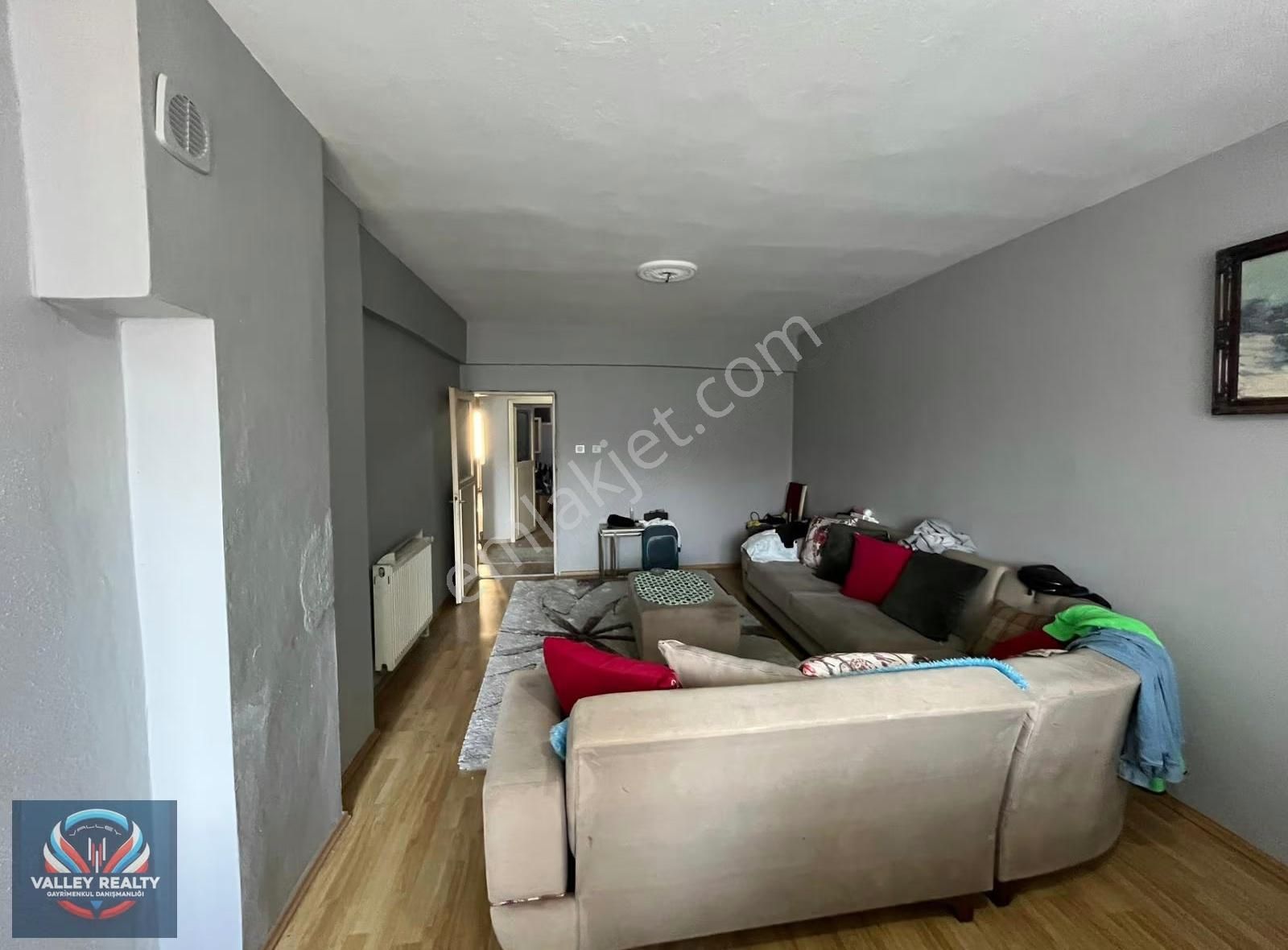 Valleyden Şeyhsinan Mah. Geniş Metrekareli 3+1 Satılık Daire! - Görsel 18