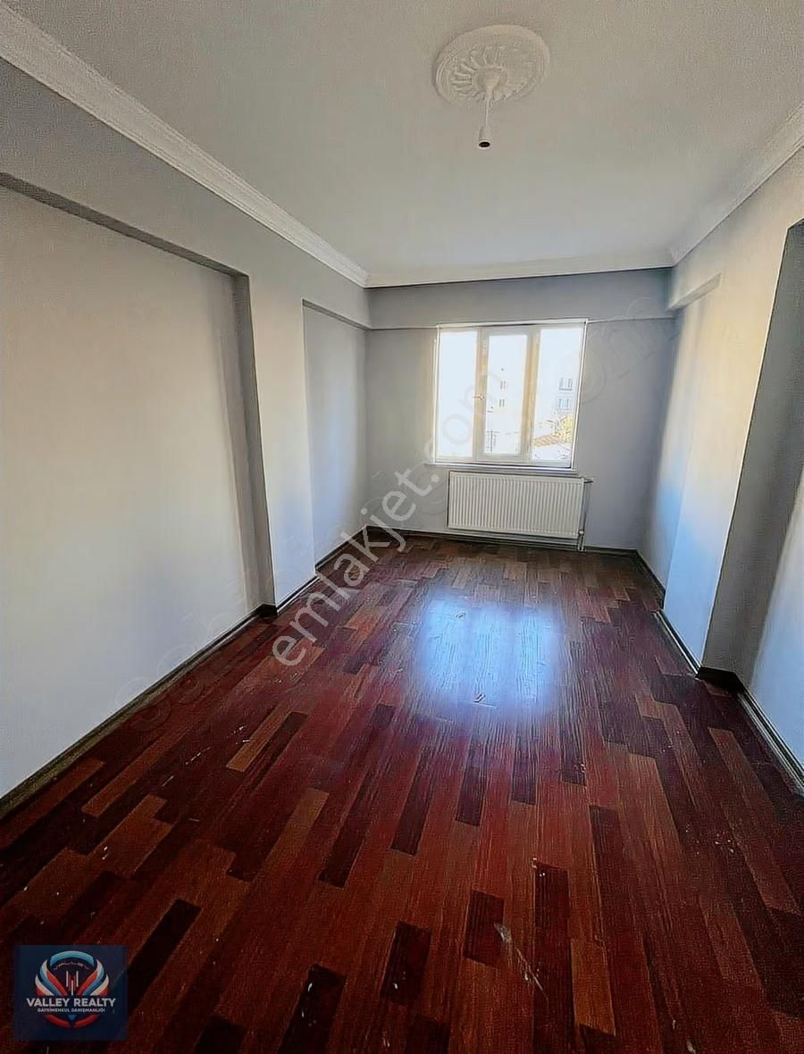 Valleyden Reşadiye Mah. Geniş Metrekareli Dubleks Satılık Daire - Görsel 20