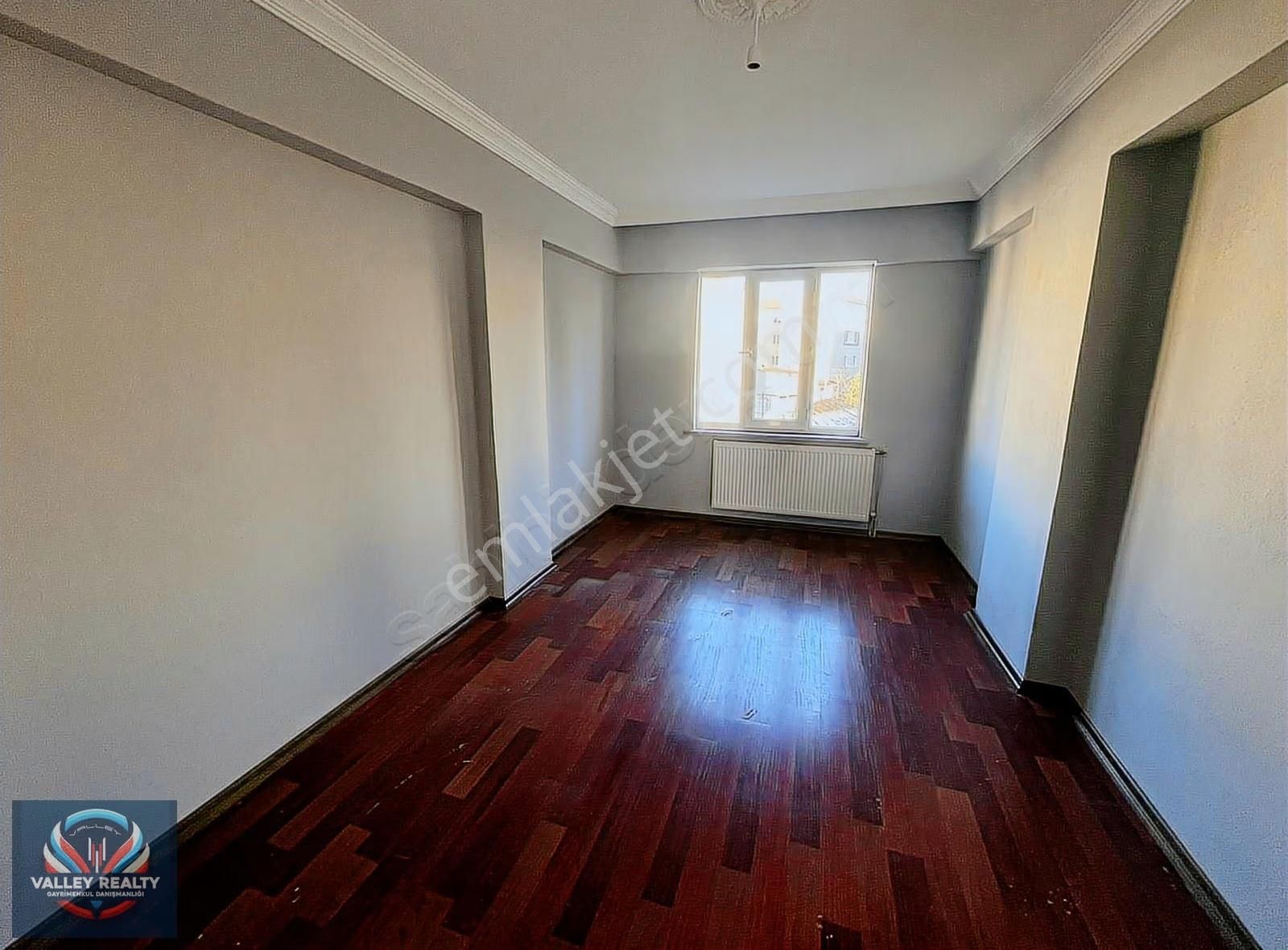 Valleyden Reşadiye Mah. Geniş Metrekareli Dubleks Satılık Daire - Görsel 10