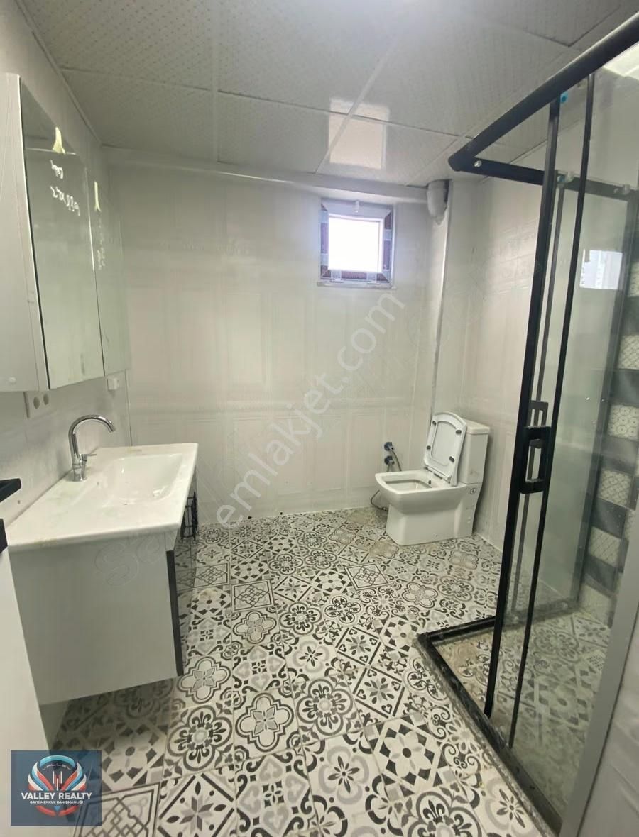 Kemalettin Mah. Kocatepe Camii Civarı,sıfır,1+1,iskanlı - Görsel 5