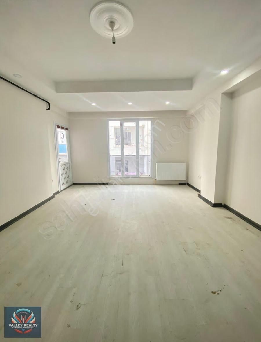 Kemalettin Mah. Kocatepe Camii Civarı,sıfır,1+1,iskanlı - Görsel 14