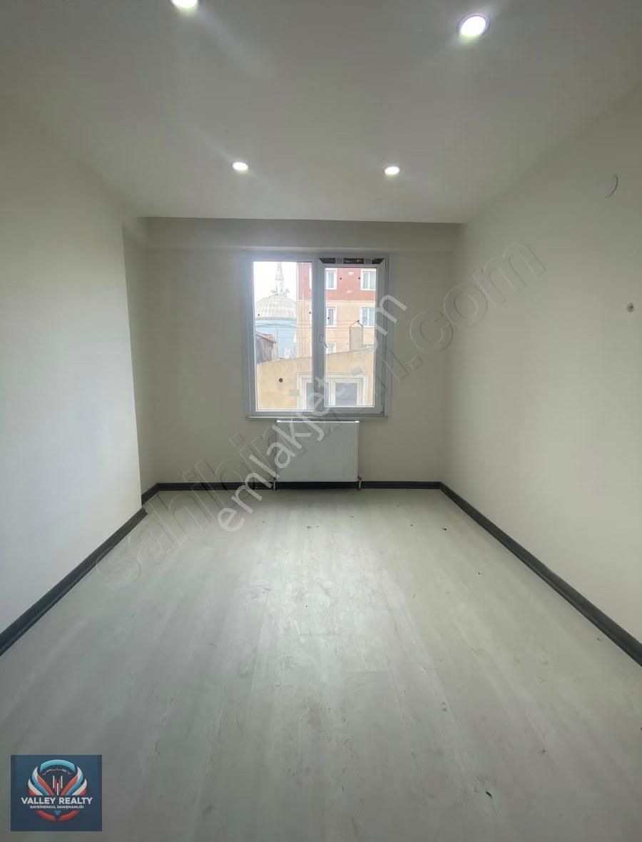 Kemalettin Mah. Kocatepe Camii Civarı,sıfır,1+1,iskanlı - Görsel 18