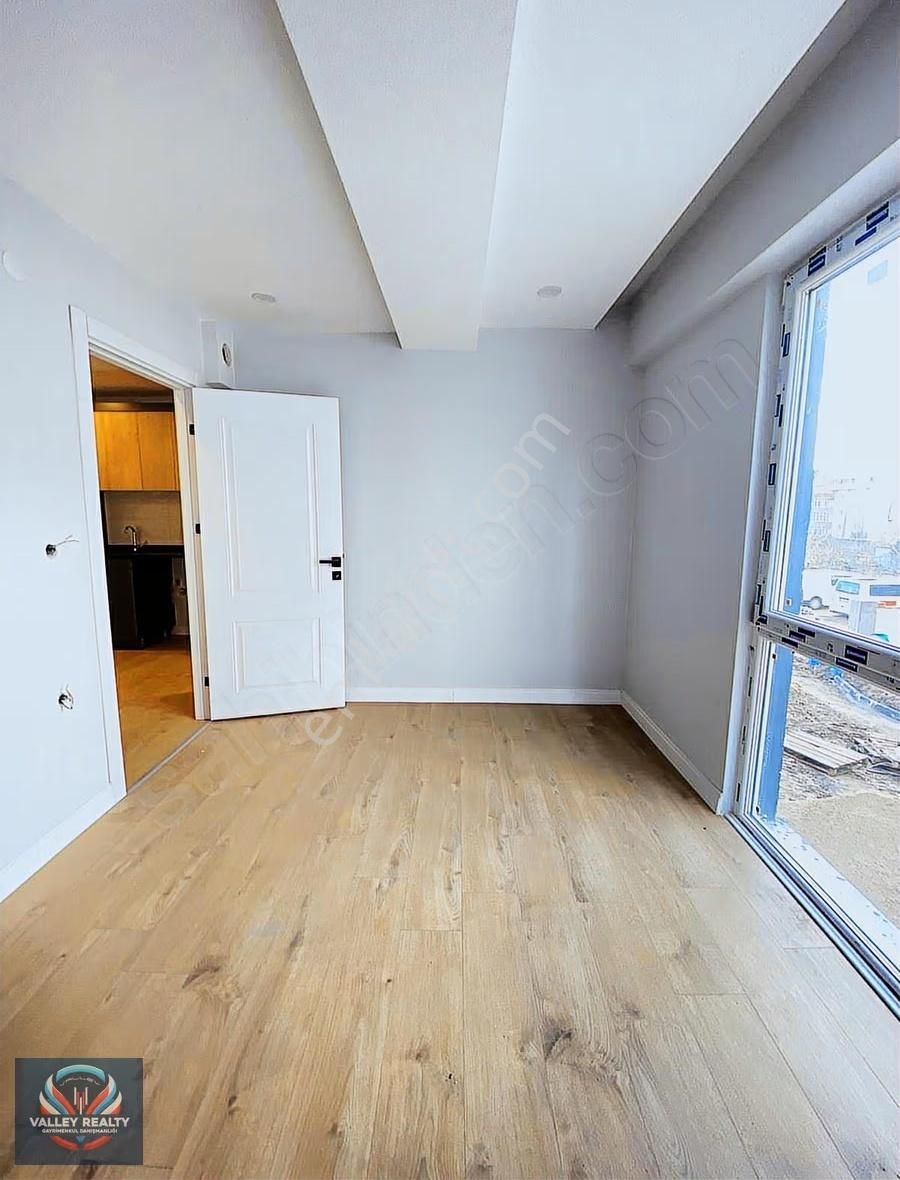 Valleyden Şeyhsinan Mah. Kervancı Civarı 1+1 Satılık Daire - Görsel 6