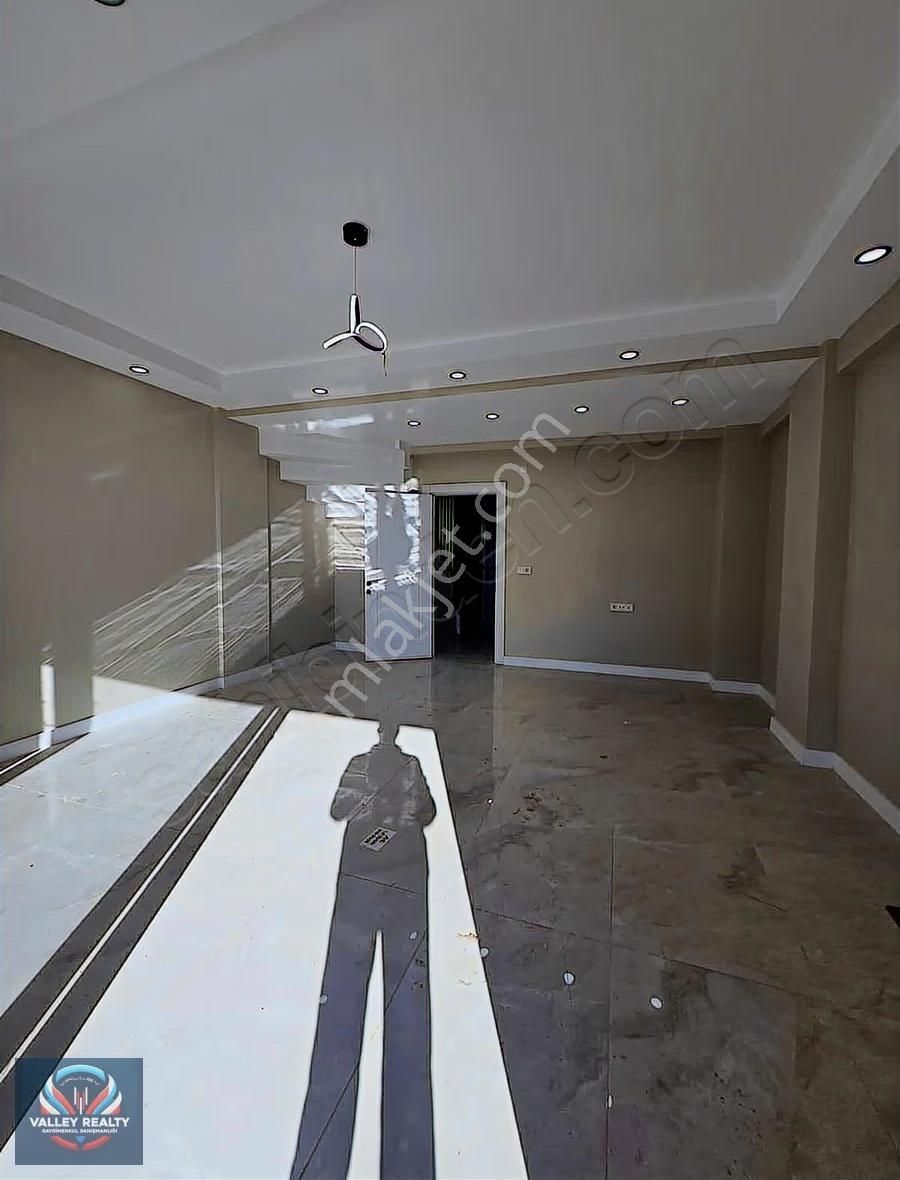 Valleyden Önerler Mahallesinde Köşe Konumlu 2+1 Satılık Villa! - Görsel 24