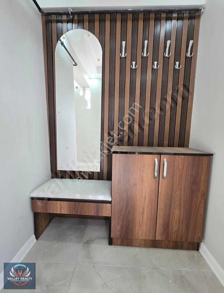Valleyden Önerler Mah. 2+1 Geniş Balkonlu Otoparklı Daire !! - Görsel 18