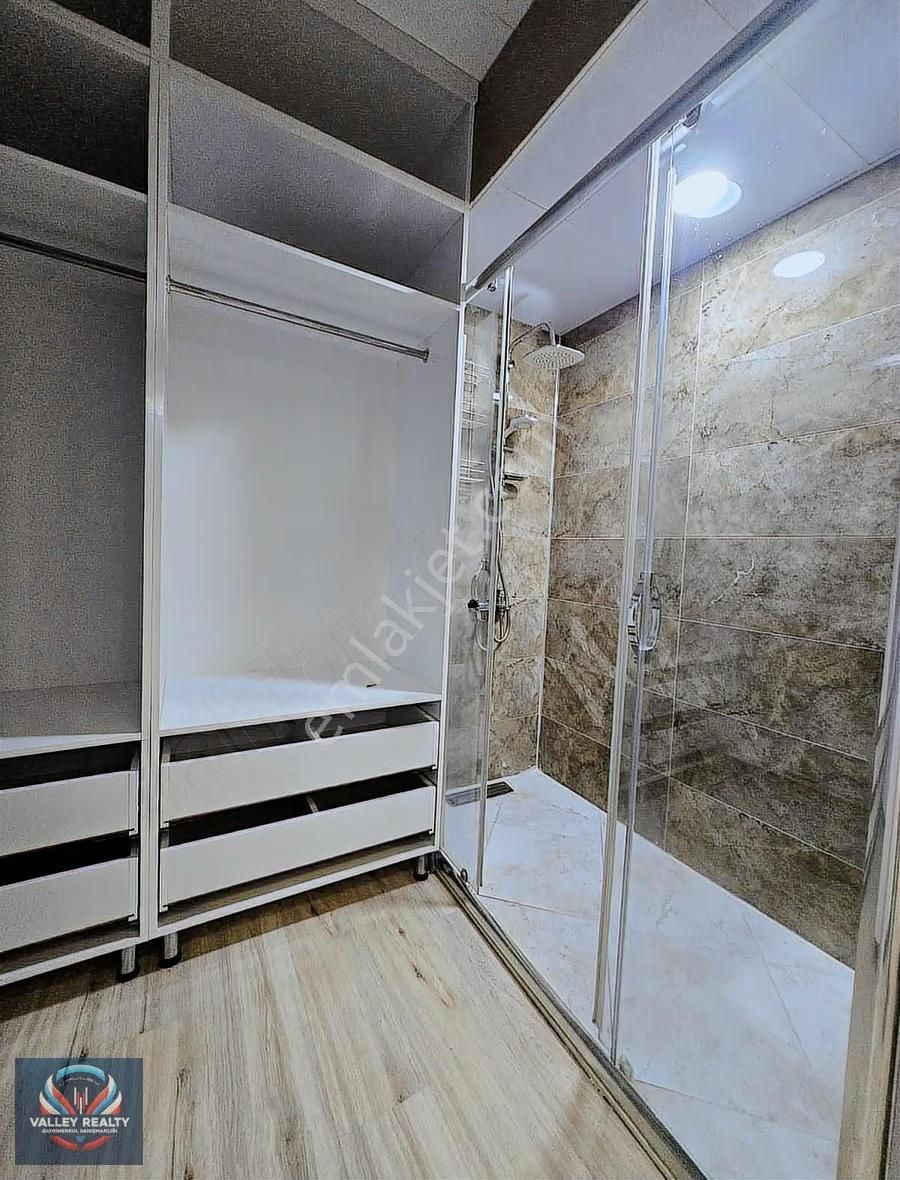 Valleyden Hürriyet Mah.ferah Ve Modern 3+1 Satılık Daire!! - Görsel 29