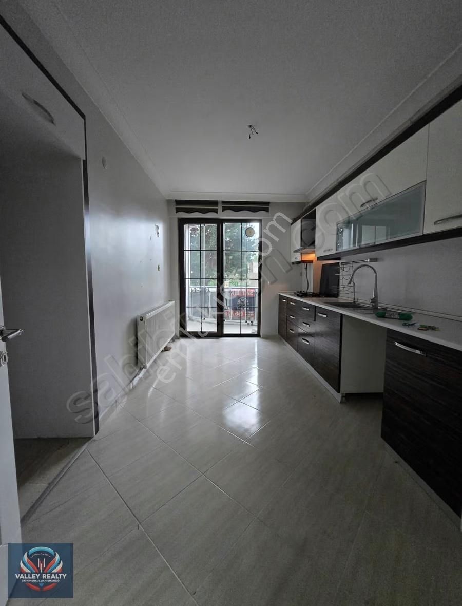 Valleyden Hürriyet Mah.ferah Ve Modern 3+1 Satılık Daire!! - Görsel 28