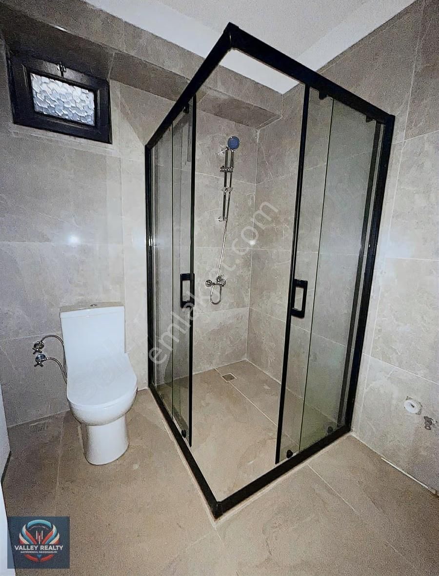 Sağlık Mahallesinde 2+1, 75 M², Sıfır, İskanlı, Daire - Görsel 10