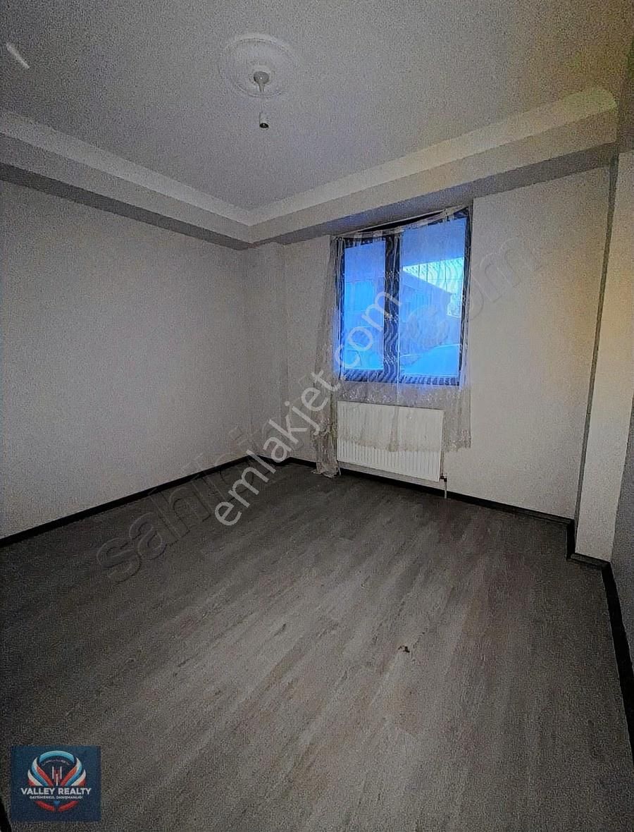 Sağlık Mahallesinde 2+1, 75 M², Sıfır, İskanlı, Daire - Görsel 3