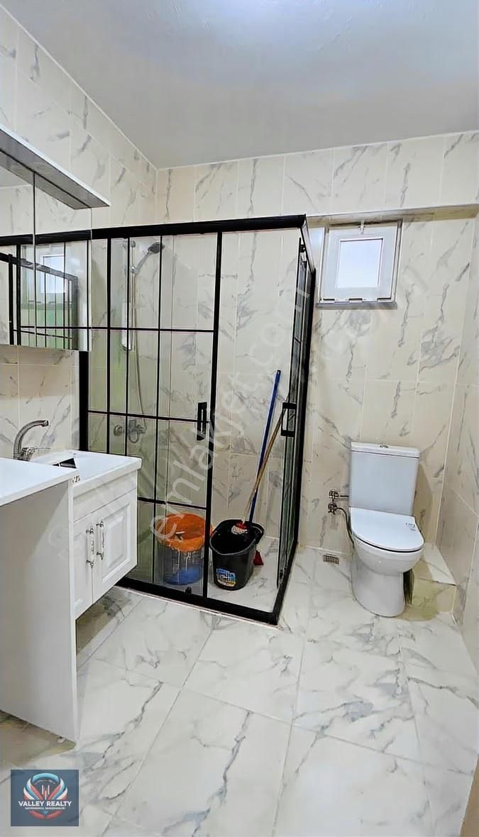 Valleyden Şeyhsinan Mah. Cemal Gürsel Bulvarında,sıfır,1+1 - Görsel 11