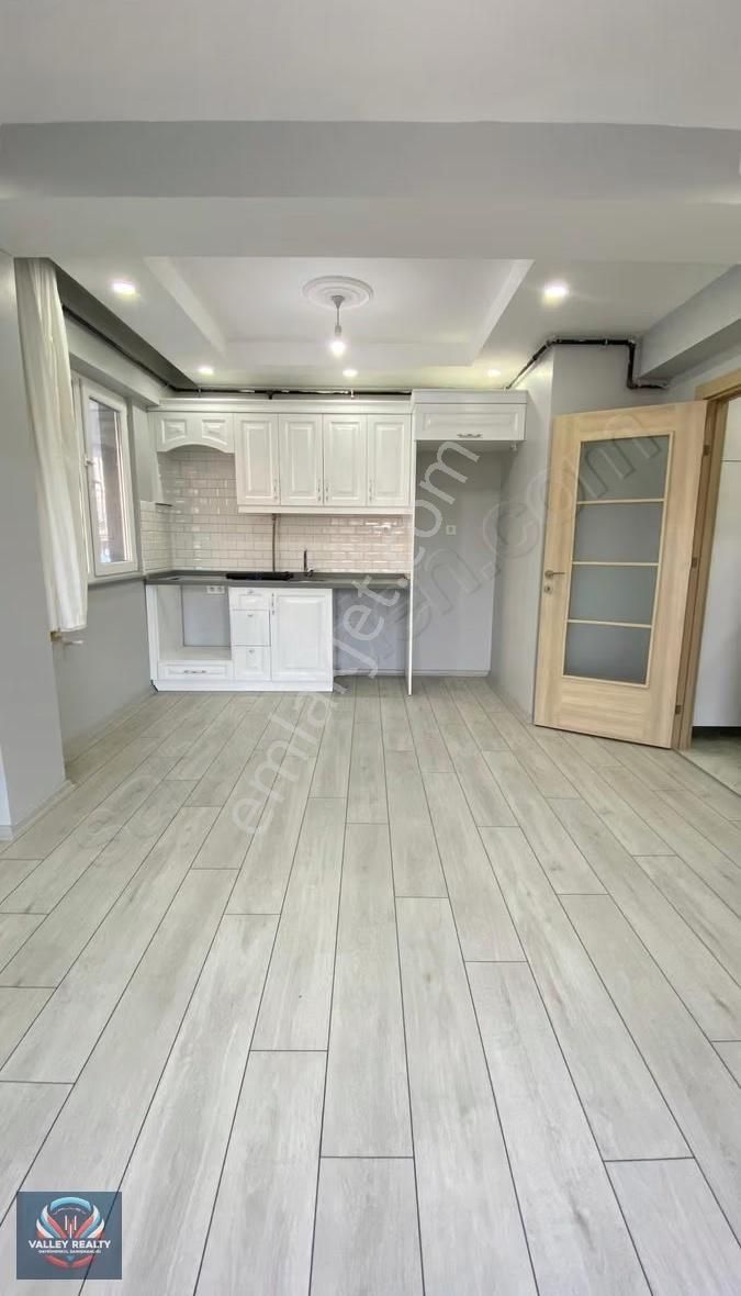 Valleyden Şeyhsinan Mah. Cemal Gürsel Bulvarında,sıfır,1+1 - Görsel 8