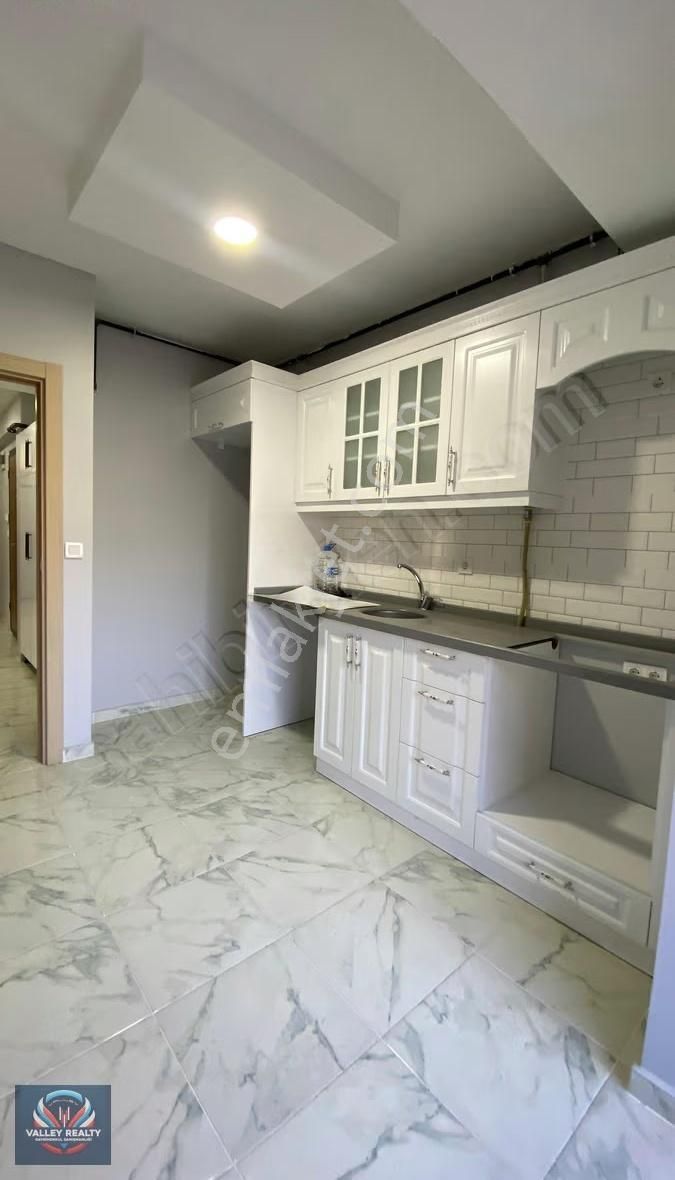 Valleyden Şeyhsinan Mah.cemal Gürsel Bulvarında 2+1,sıfır Daire - Görsel 23