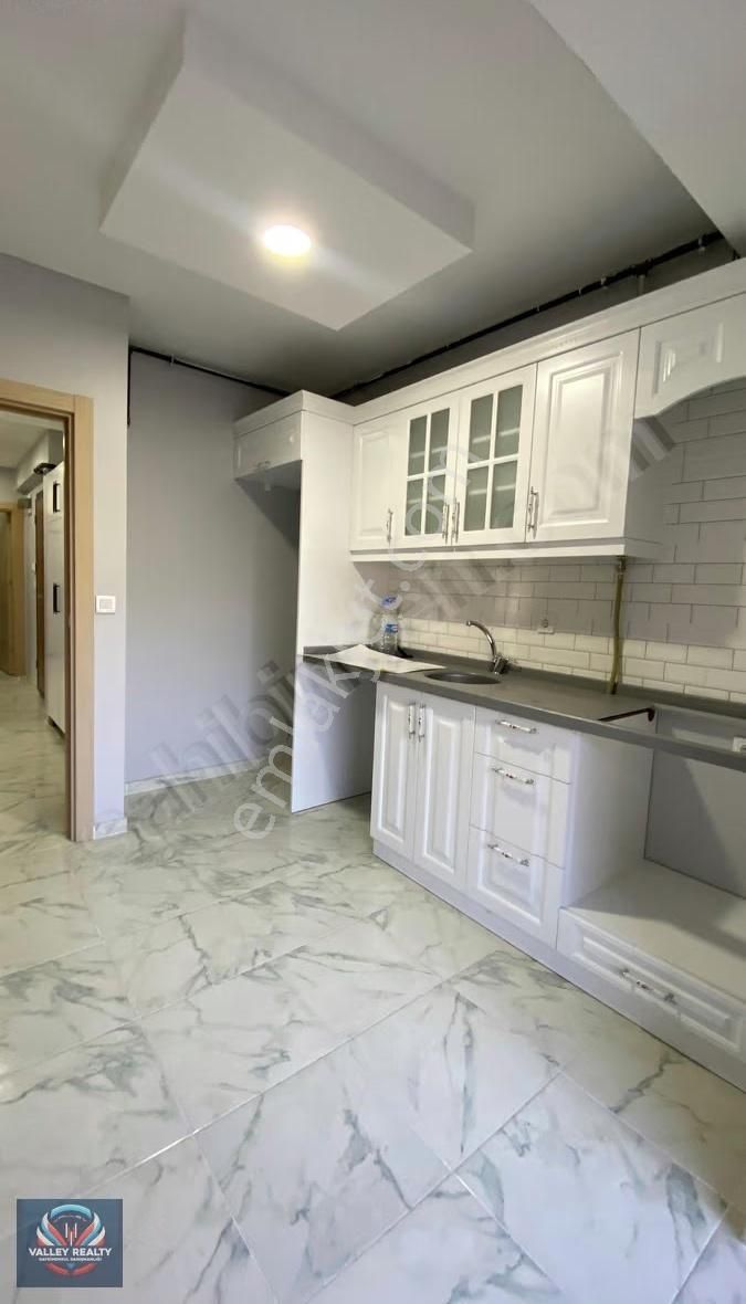 Valleyden Şeyhsinan Mah.cemal Gürsel Bulvarında 2+1,sıfır Daire - Görsel 6