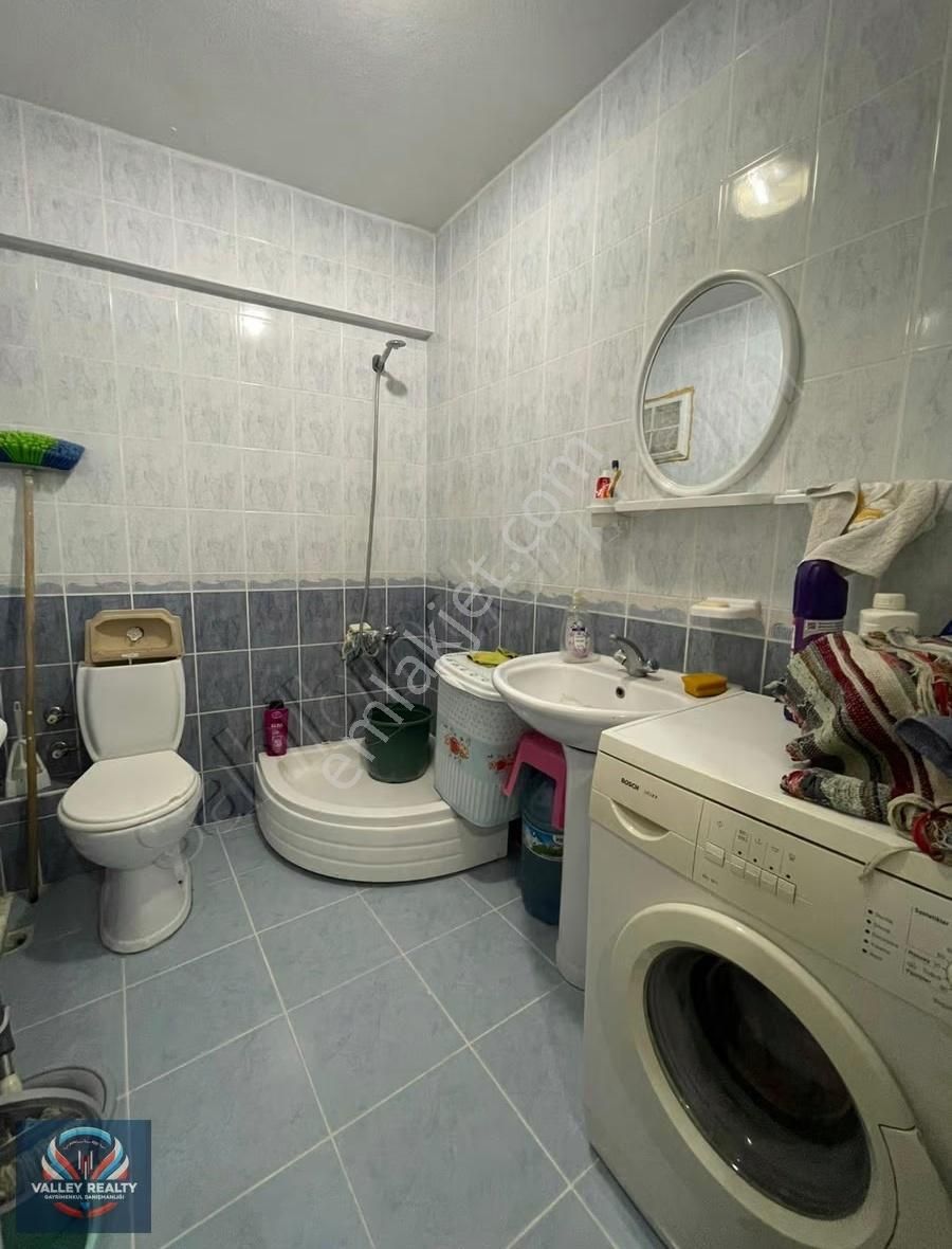 Valleyden Muhittin Mahallesinde 2+1 100 M² Satılık Daire !! - Görsel 8
