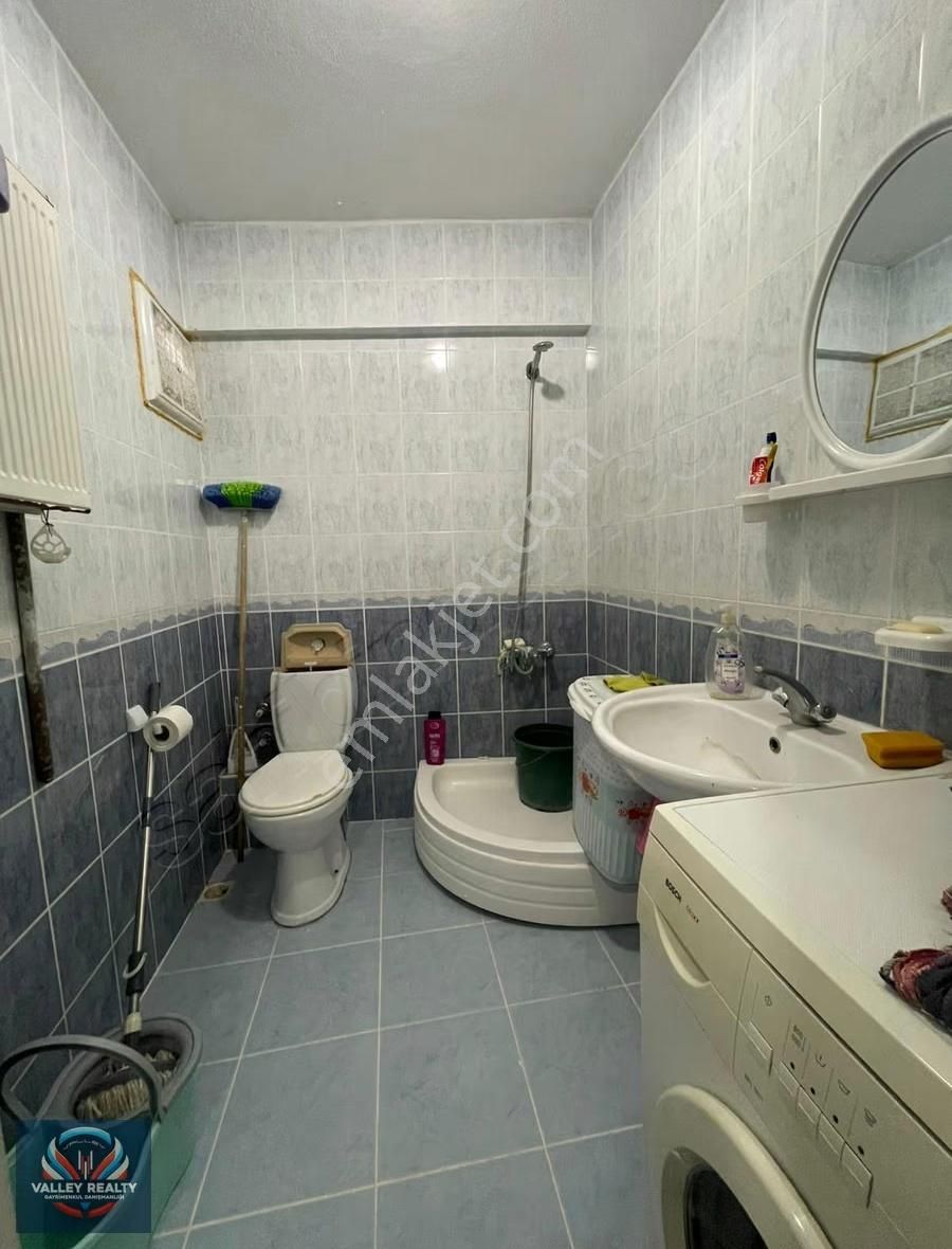 Valleyden Muhittin Mahallesinde 2+1 100 M² Satılık Daire !! - Görsel 2