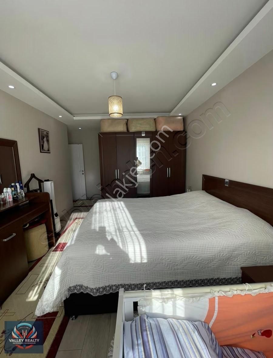 Valleyden Hürriyet Mah. Geniş Ve Konforlu 3+1 Satılık Daire! - Görsel 27