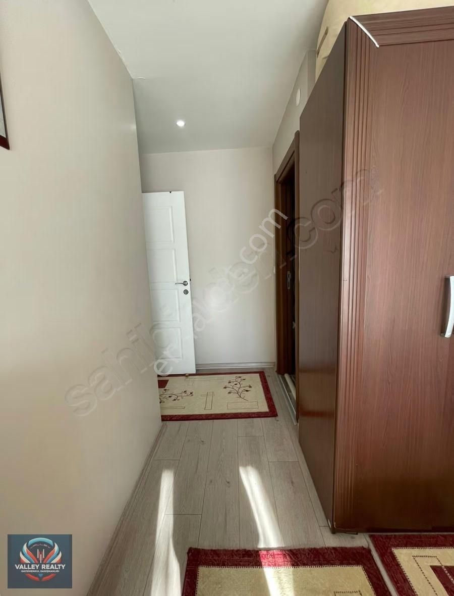 Valleyden Hürriyet Mah. Geniş Ve Konforlu 3+1 Satılık Daire! - Görsel 18