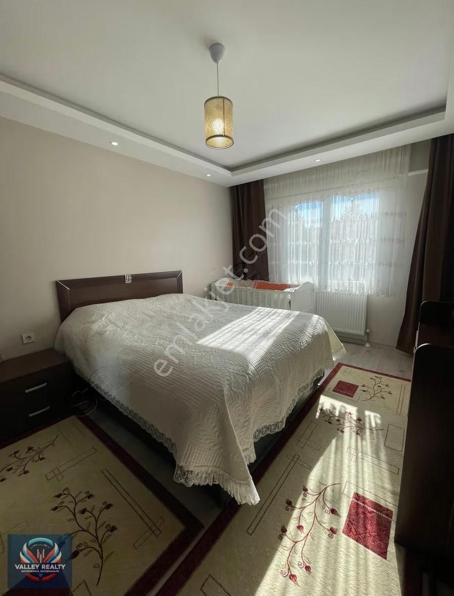 Valleyden Hürriyet Mah. Geniş Ve Konforlu 3+1 Satılık Daire! - Görsel 20