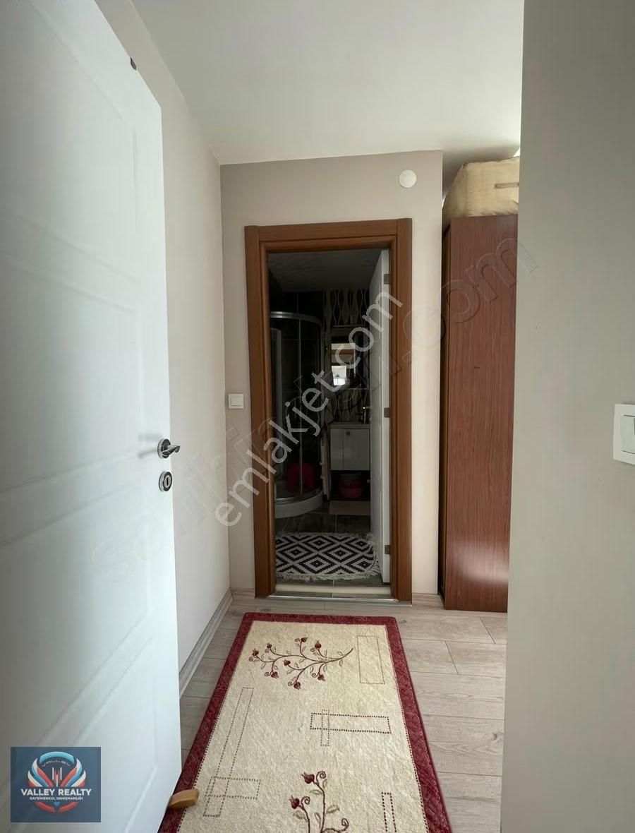 Valleyden Hürriyet Mah. Geniş Ve Konforlu 3+1 Satılık Daire! - Görsel 5