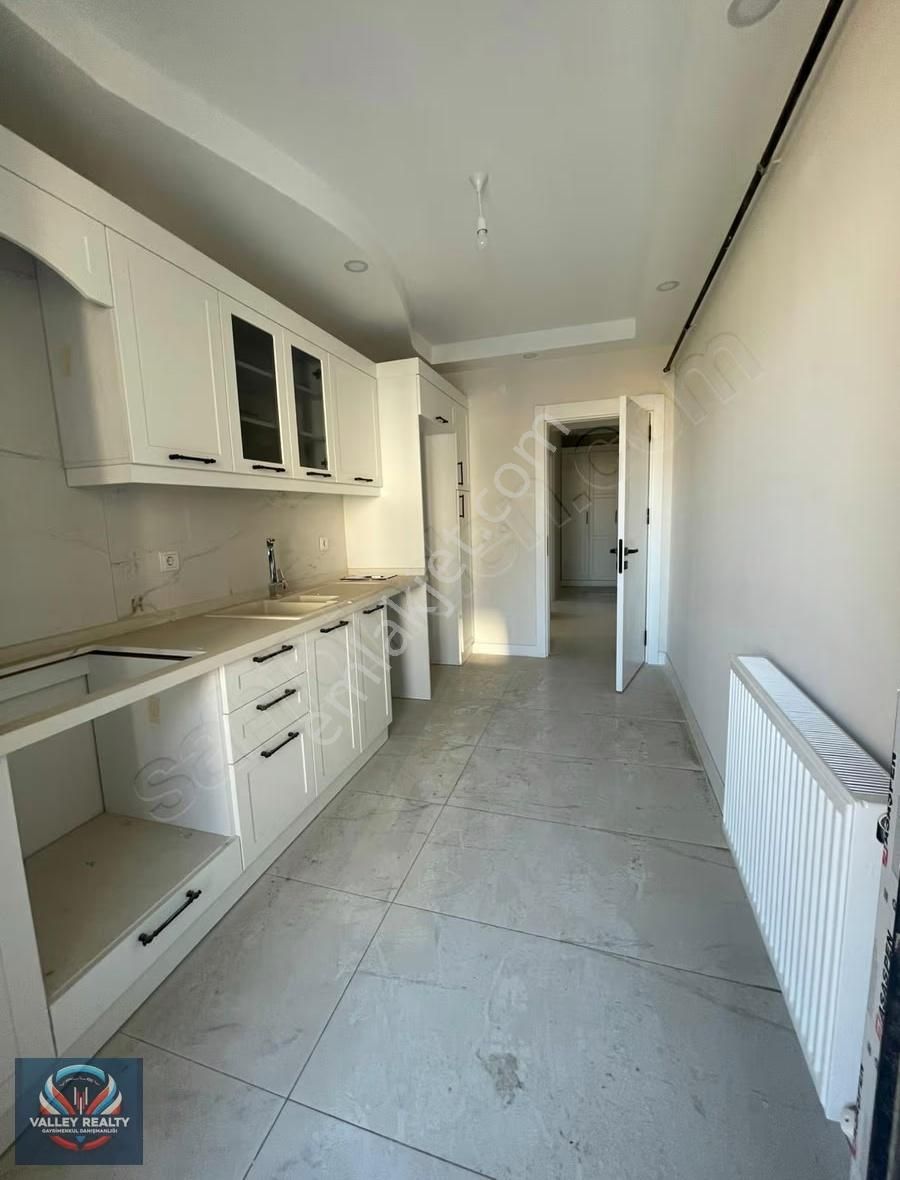 Valleyden Hatip Mahallesinde Site İçinde Kat Seçenekli Daire !! - Görsel 12