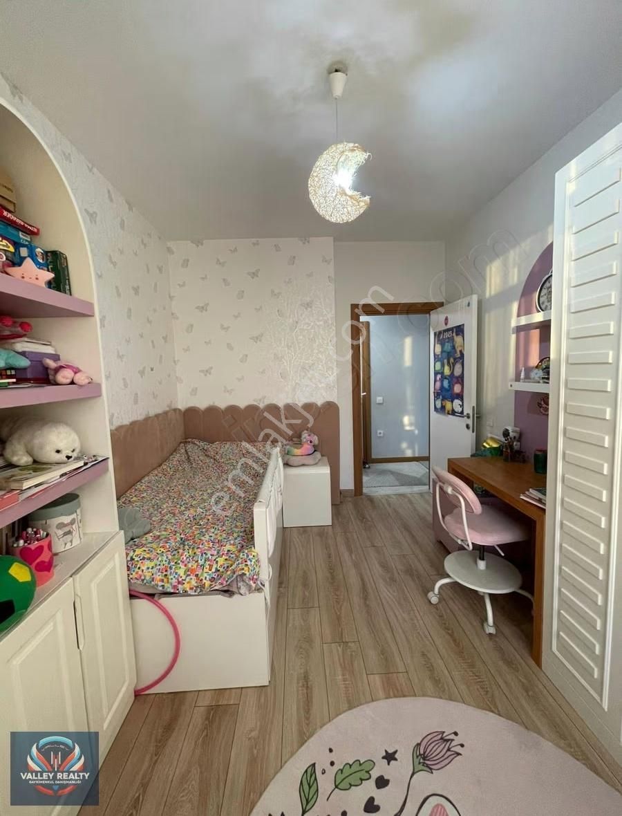 Valleyden Sosyal Alanlarıyla Ayrıcalıklı, Geniş Ve 2+1 Daire - Görsel 2