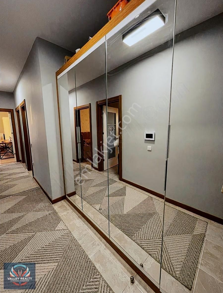 Valleyden Sosyal Alanlarıyla Ayrıcalıklı, Geniş Ve 2+1 Daire - Görsel 8